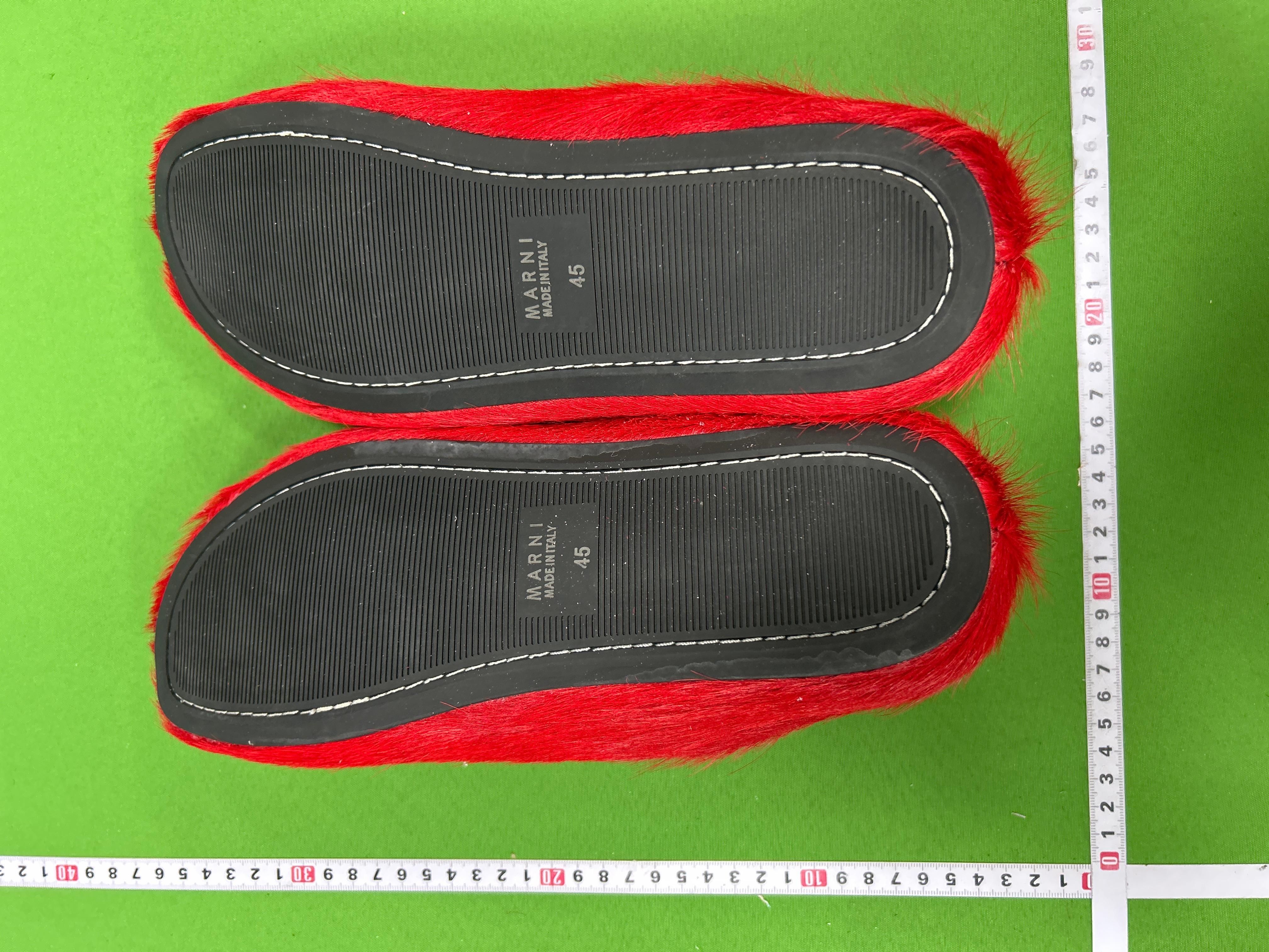Foto QC 4 de Bottega Veneta Beebee Mules Pony Hair Dark Brown