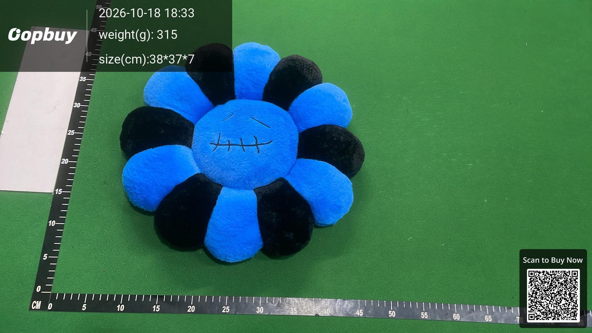 Foto QC 7 de Cactus Jack Sunflower Pink Black White Plush Cushion