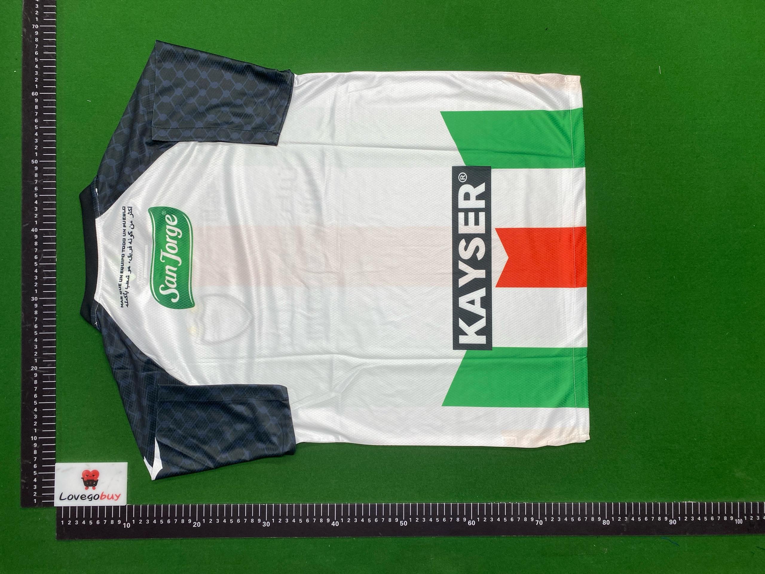 Foto QC 3 de Nike Tottenham Hotspur 2025 Year of the Snake Pre-Match Jersey White