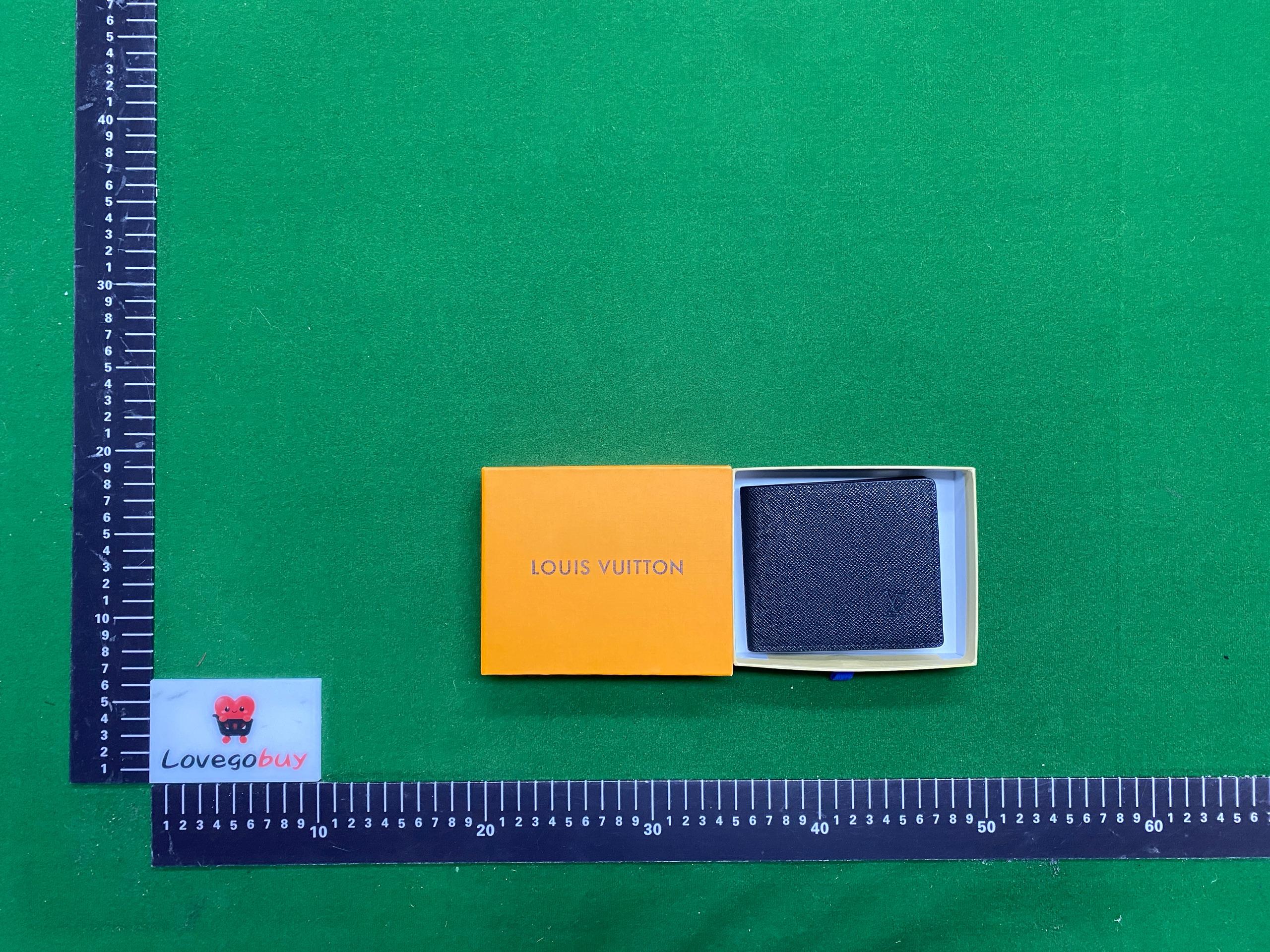 Foto QC 6 de Louis Vuitton Multiple Wallet Monogram Eclipse