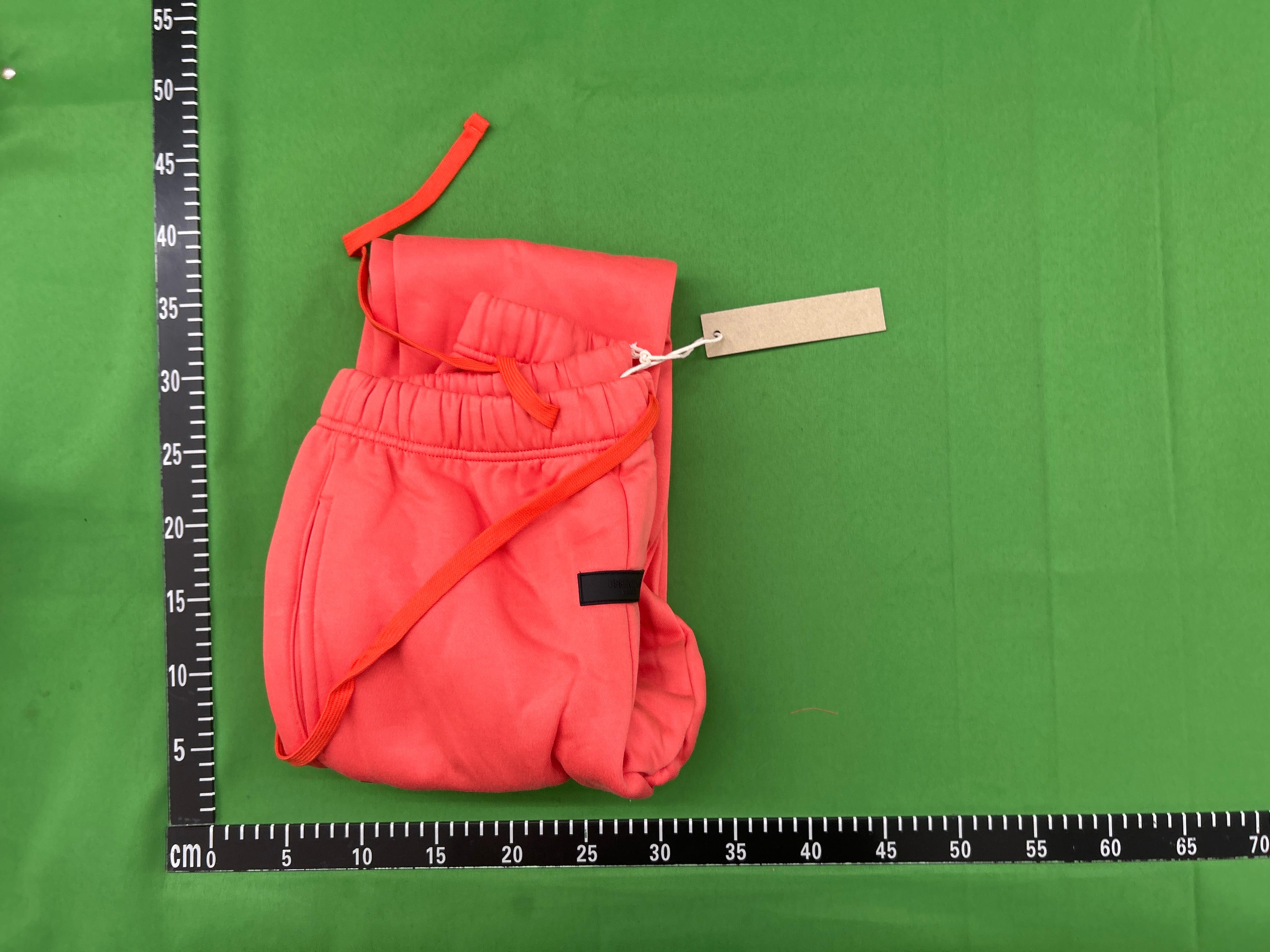 Foto QC 4 de Fear of God Essentials Sweatpants Flocked Logo Orange