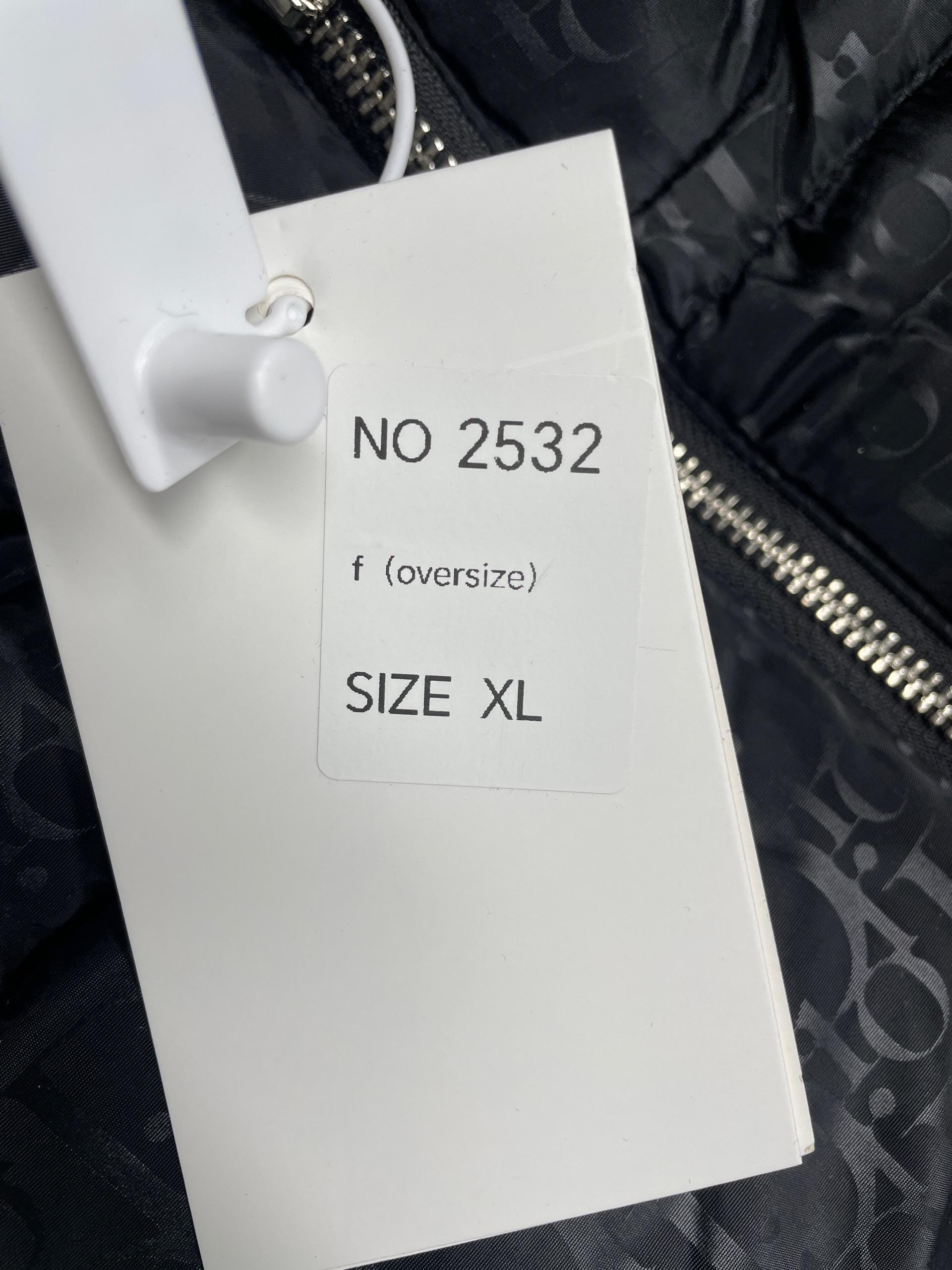 Foto QC 1 de Moncler Maya Down Jacket Light Blue
