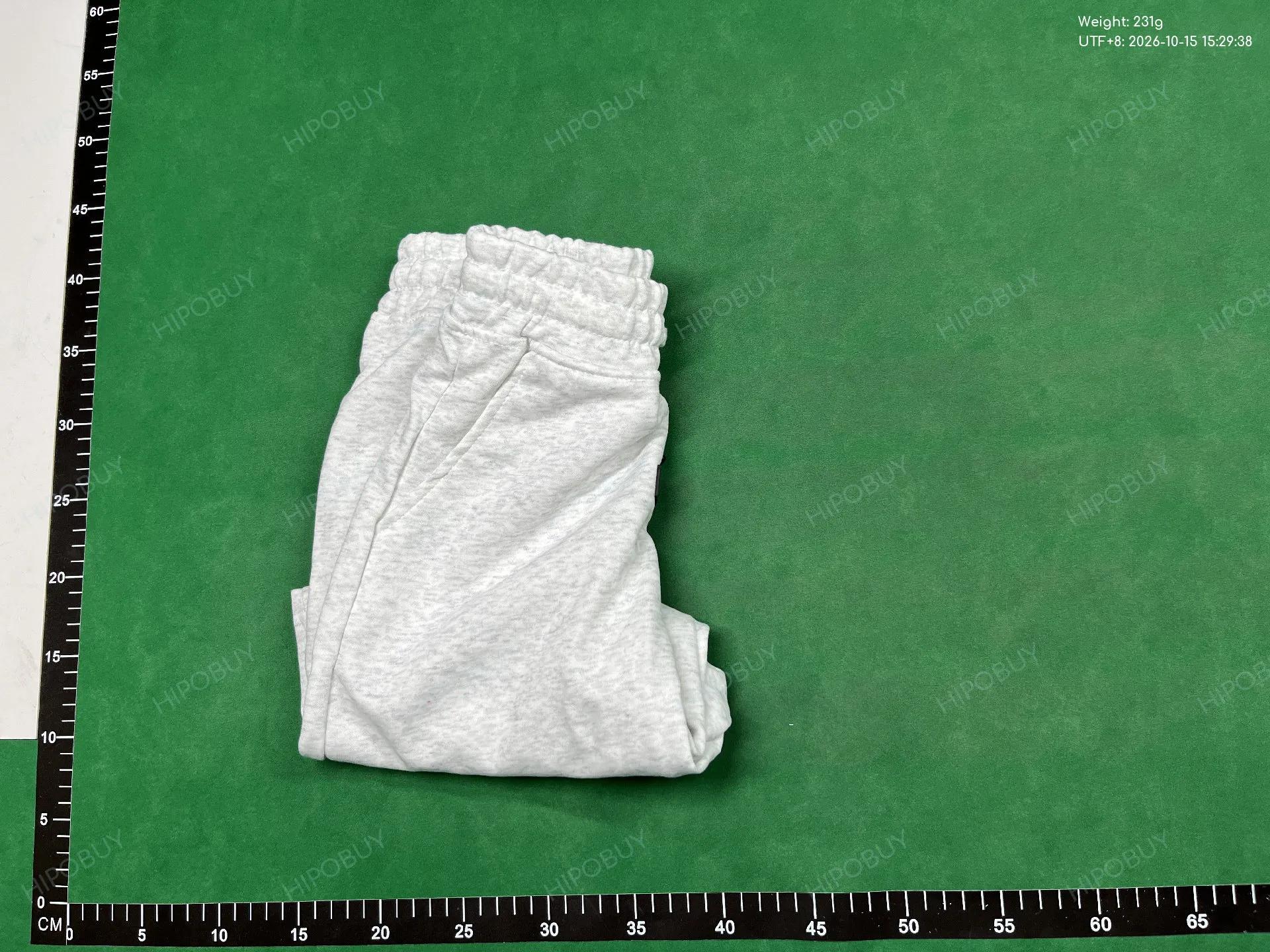 Foto QC 8 de Fear of God Essentials Sweat Shorts Loose Black