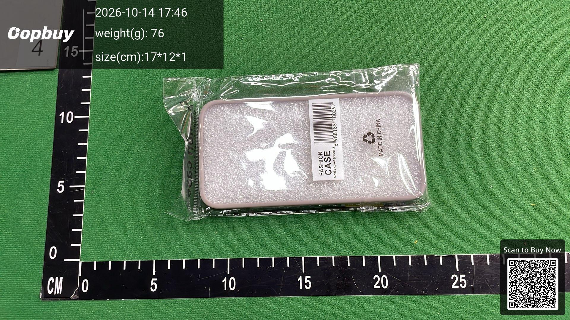 Foto QC 1 de Comme des Garçons Play Case for iPhone 15 Black