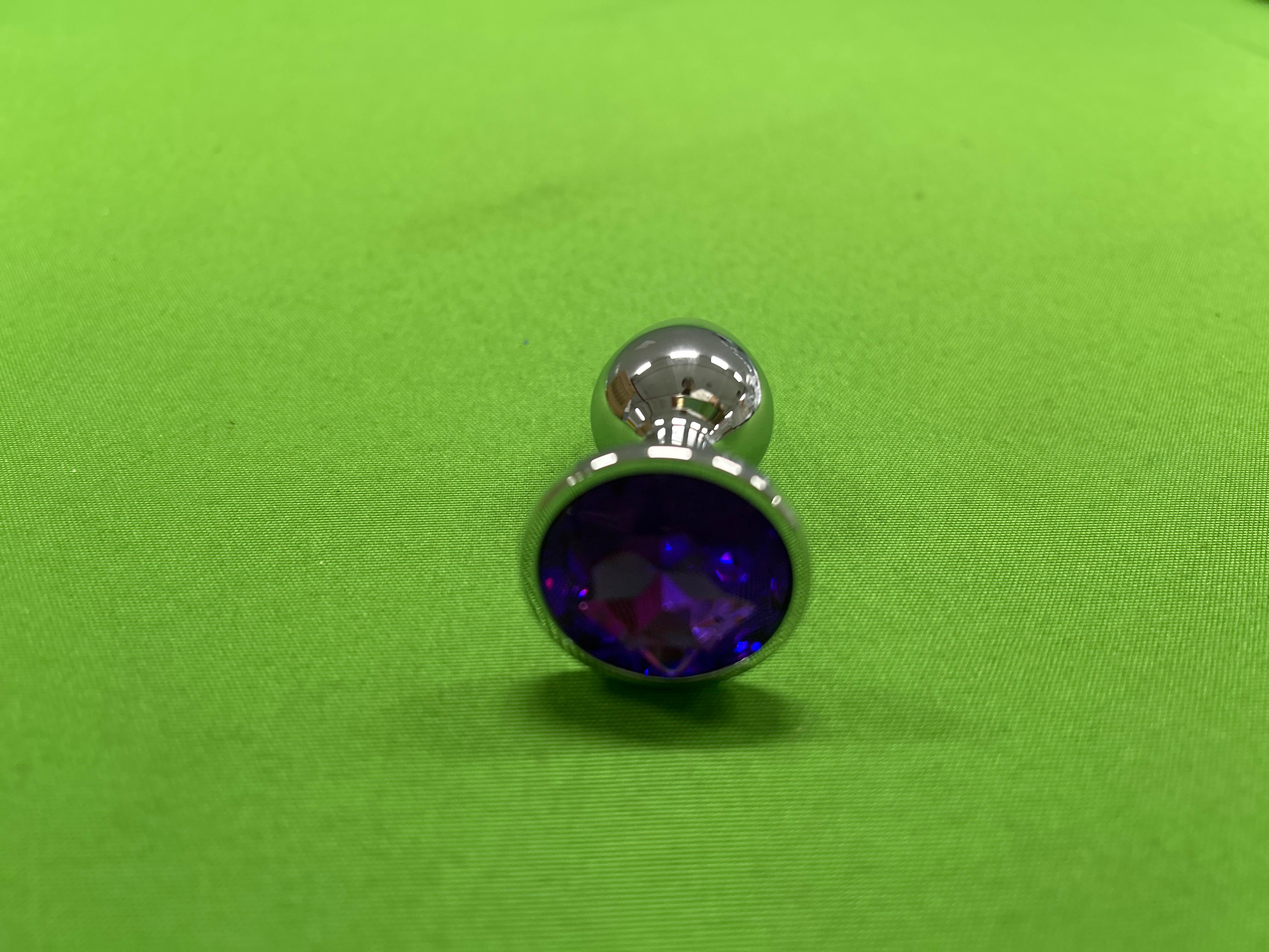 Foto QC 7 de Generic Stainless Steel Jeweled Anal Plug (Medium) Pink