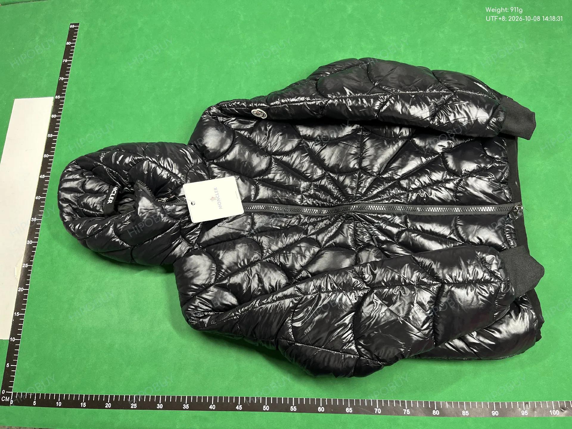 Foto QC 6 de Moncler Spider Web Quilted Down Jacket Black