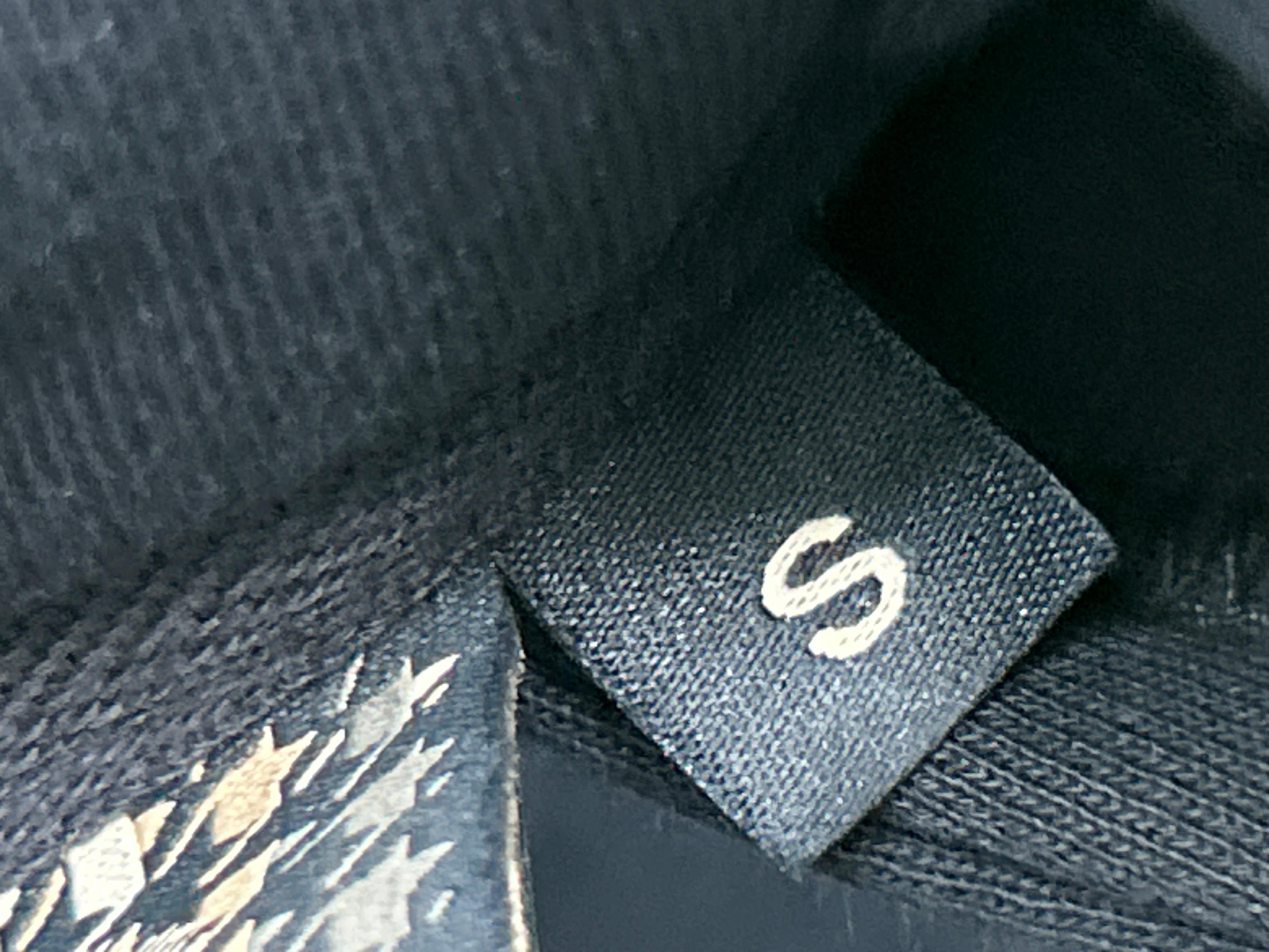 Foto QC 6 de Derschutze Gallery Jacket Embroidery Black
