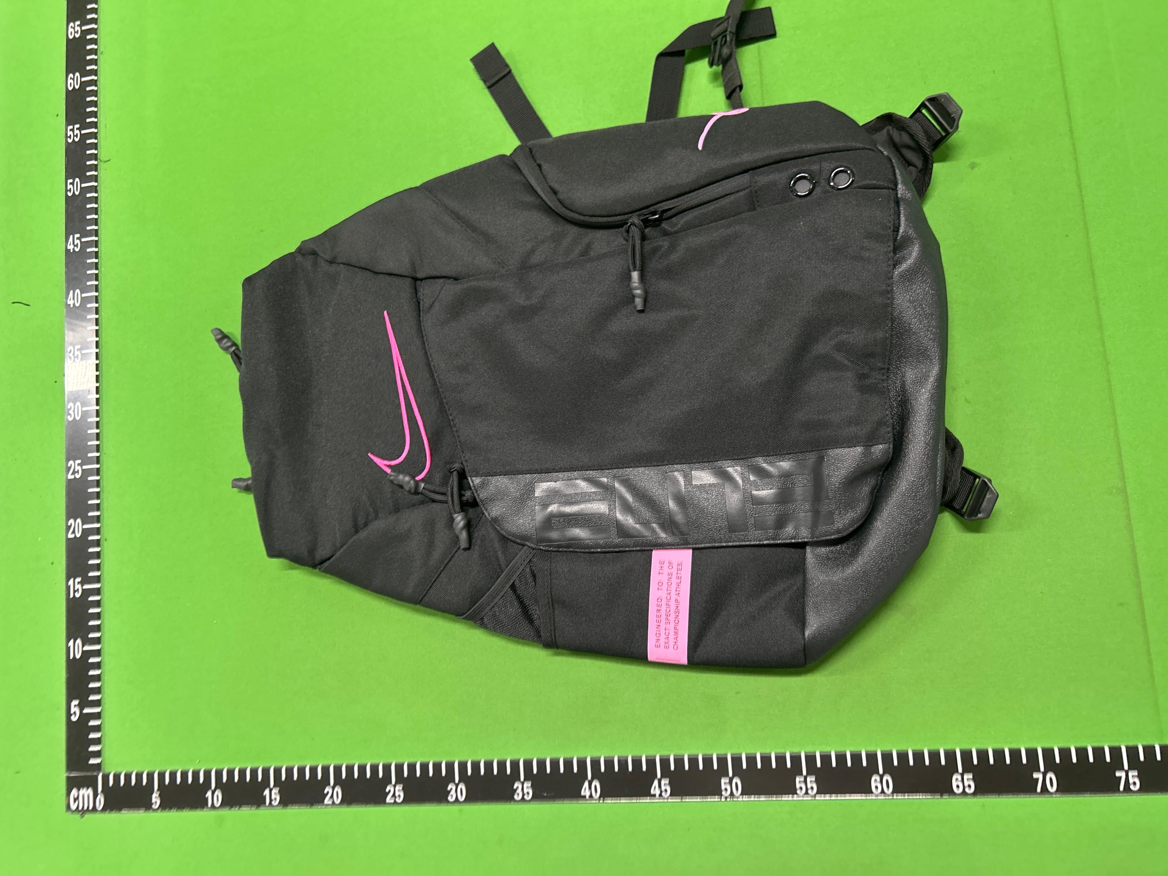 Foto QC 2 de Nike Hoops Elite Pro Backpack 32L Black White Gold