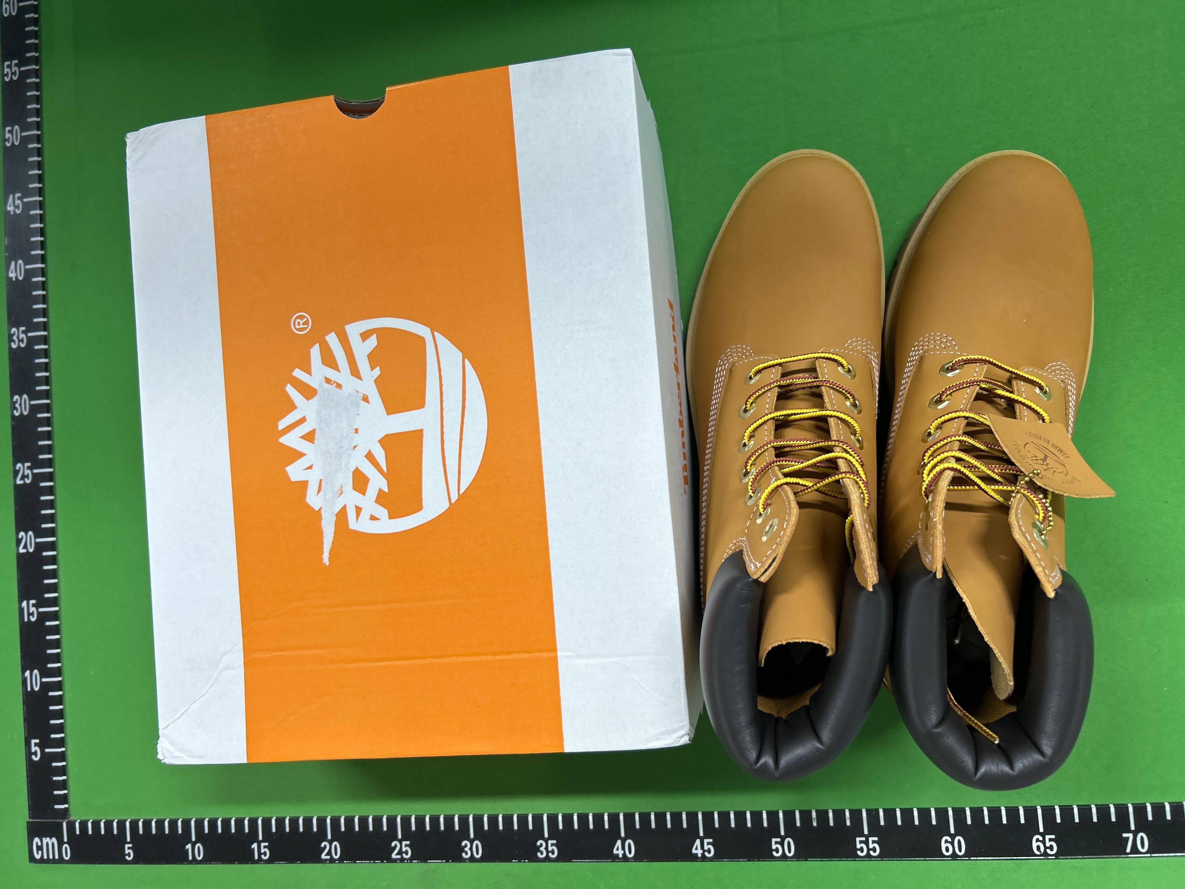 Foto QC 2 de Timberland 6 Inch Premium Waterproof Wheat Nubuck 10361