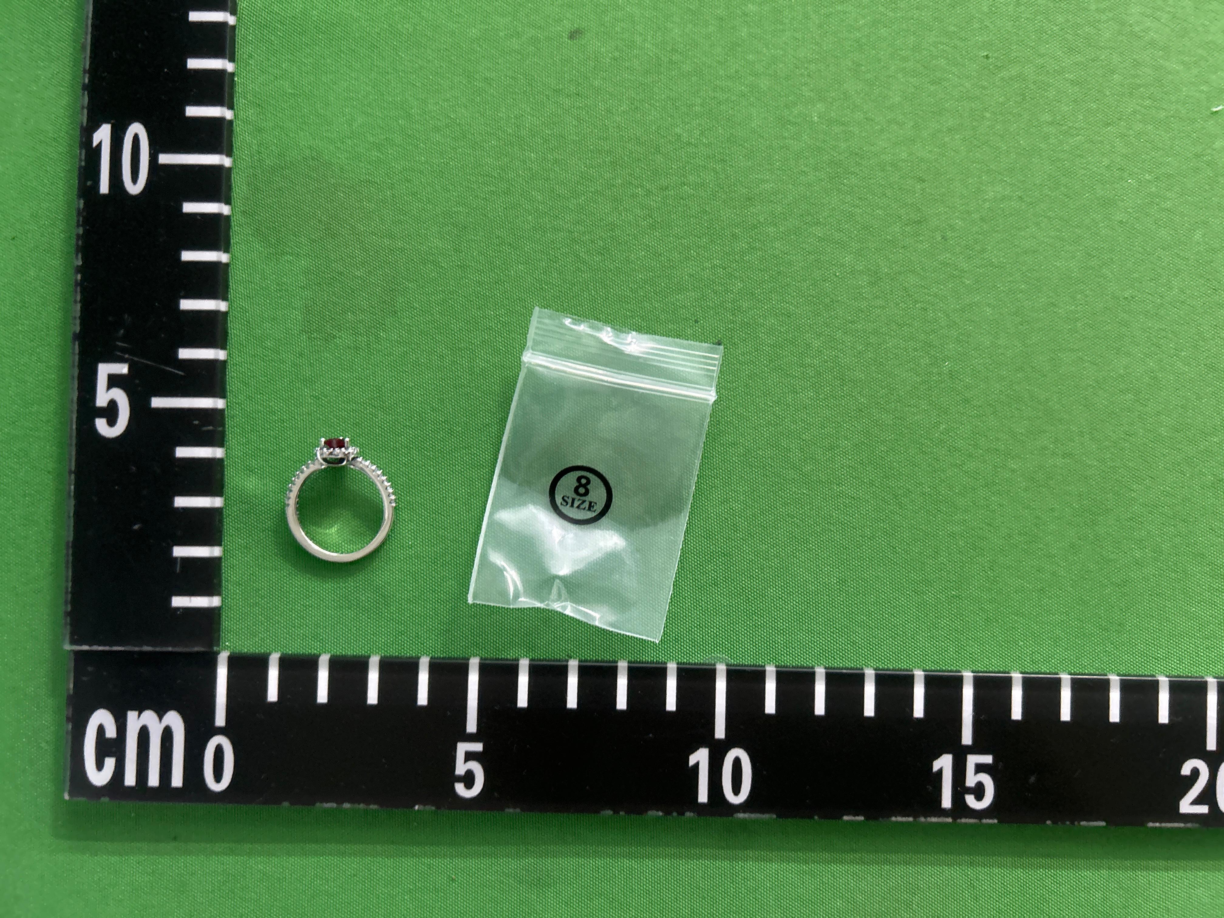 Foto QC 7 de Other Ring Silver Heart Stone Silver
