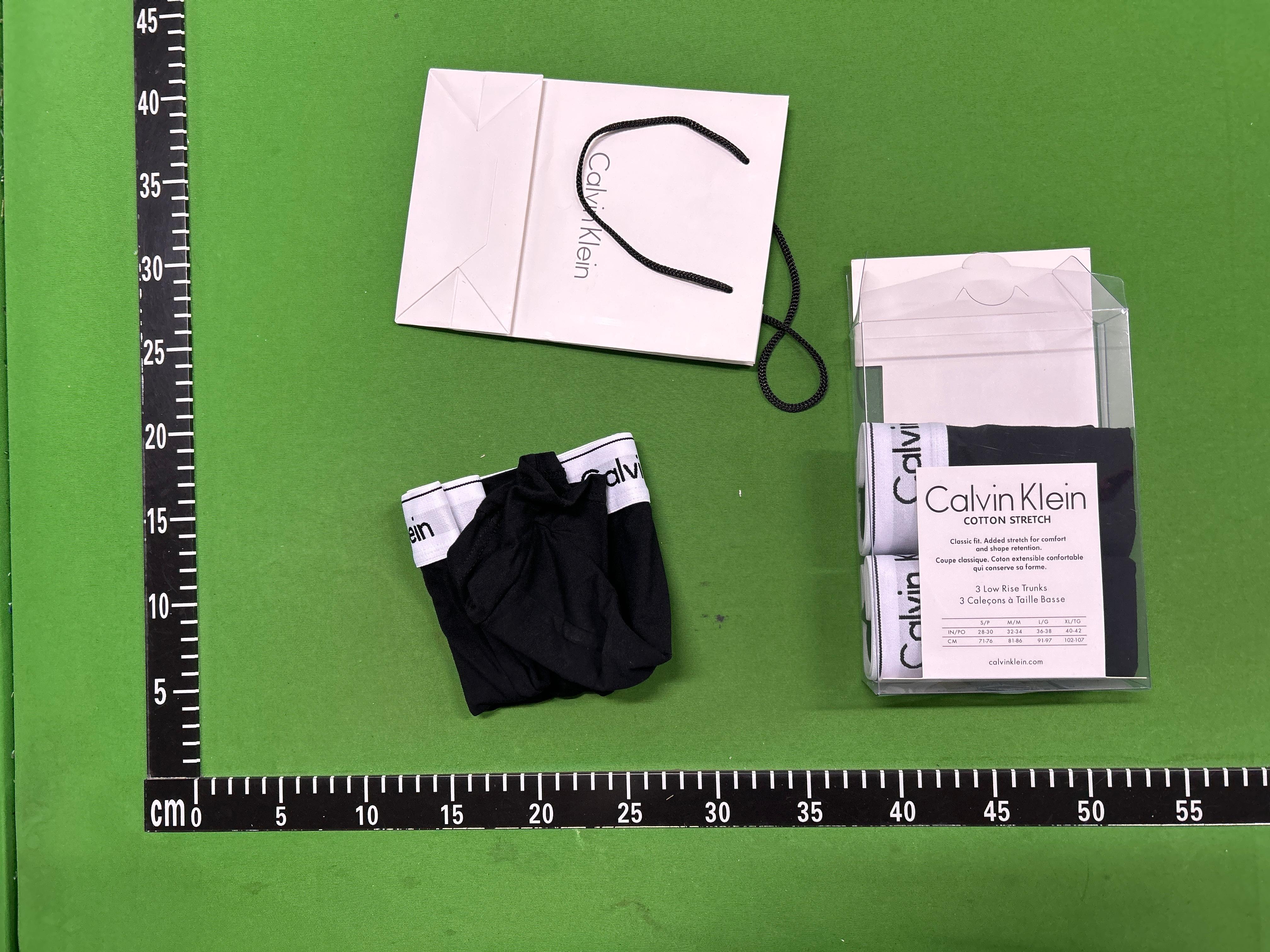 Foto QC 1 de Calvin Klein Underwear Cotton Stretch Low Rise Trunks Grey