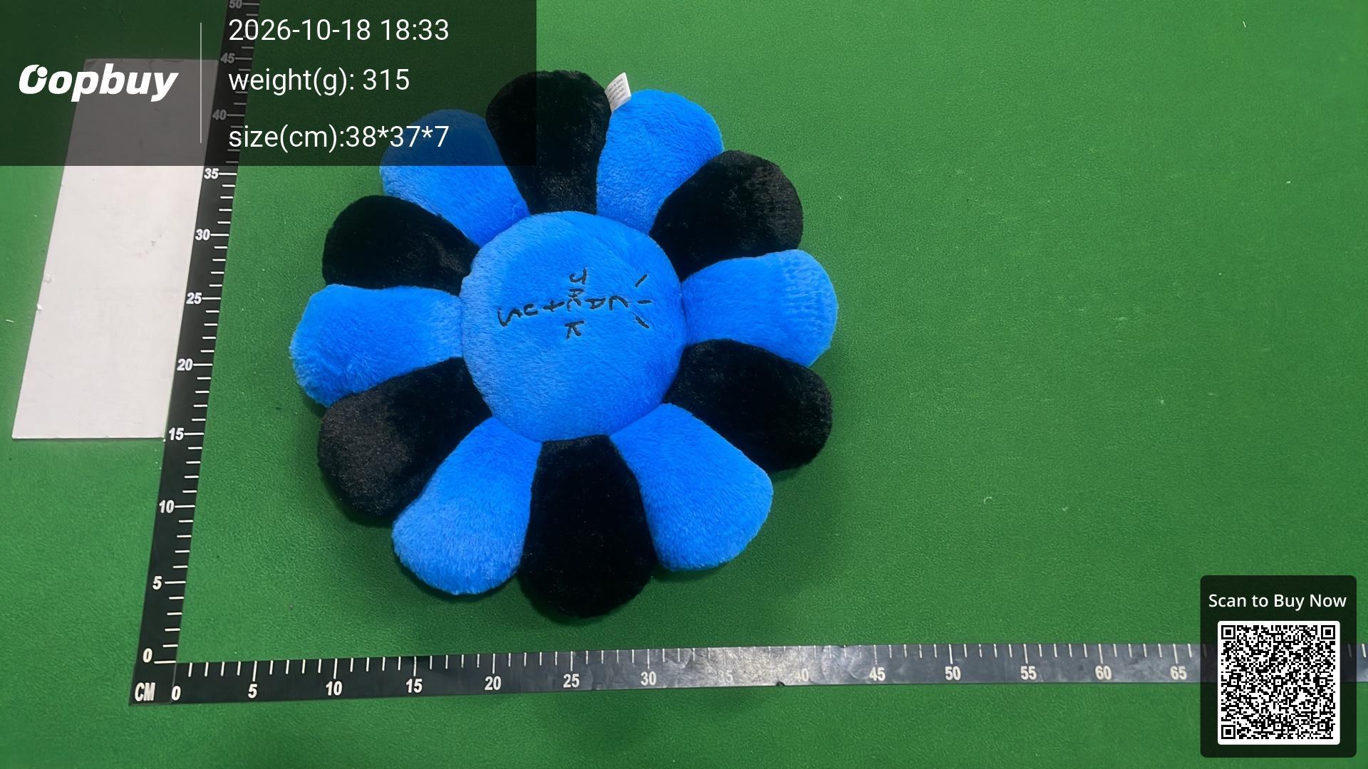 Foto QC 6 de Cactus Jack Sunflower Pink Black White Plush Cushion