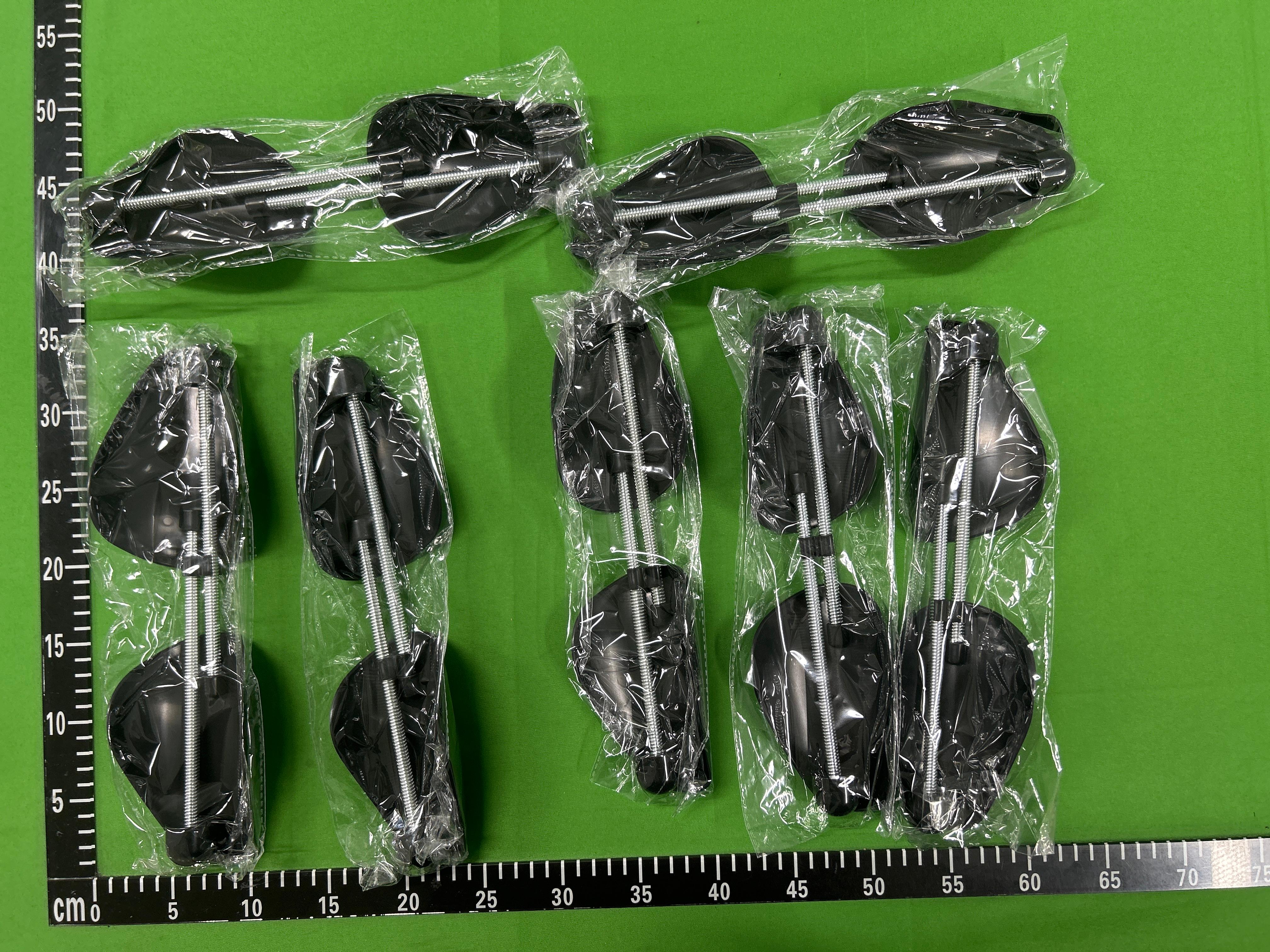 Foto QC 6 de Unbranded Shoe Trees (Set of 2) Transparent White