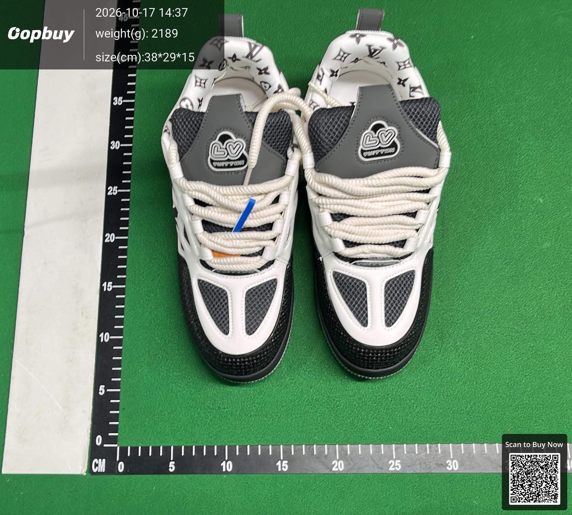 Foto QC 6 de Louis Vuitton LV Skate Sneaker Nubuck Mesh Low 57th Street NYC Exclusive Black Yellow 1ADI2S