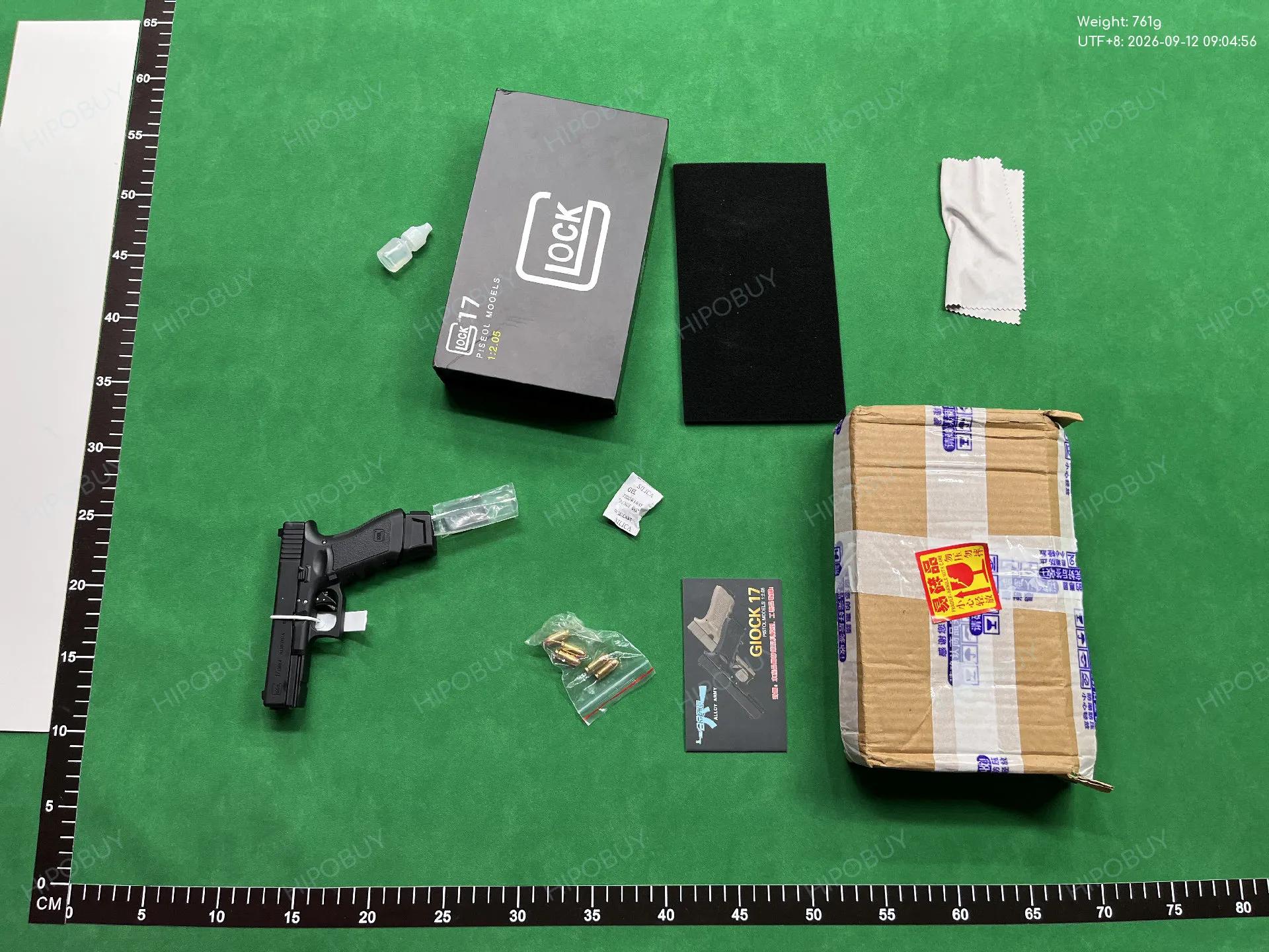 Foto QC 3 de Unbranded Glock 17 D17 Alloy Toy Model Metal Figure
