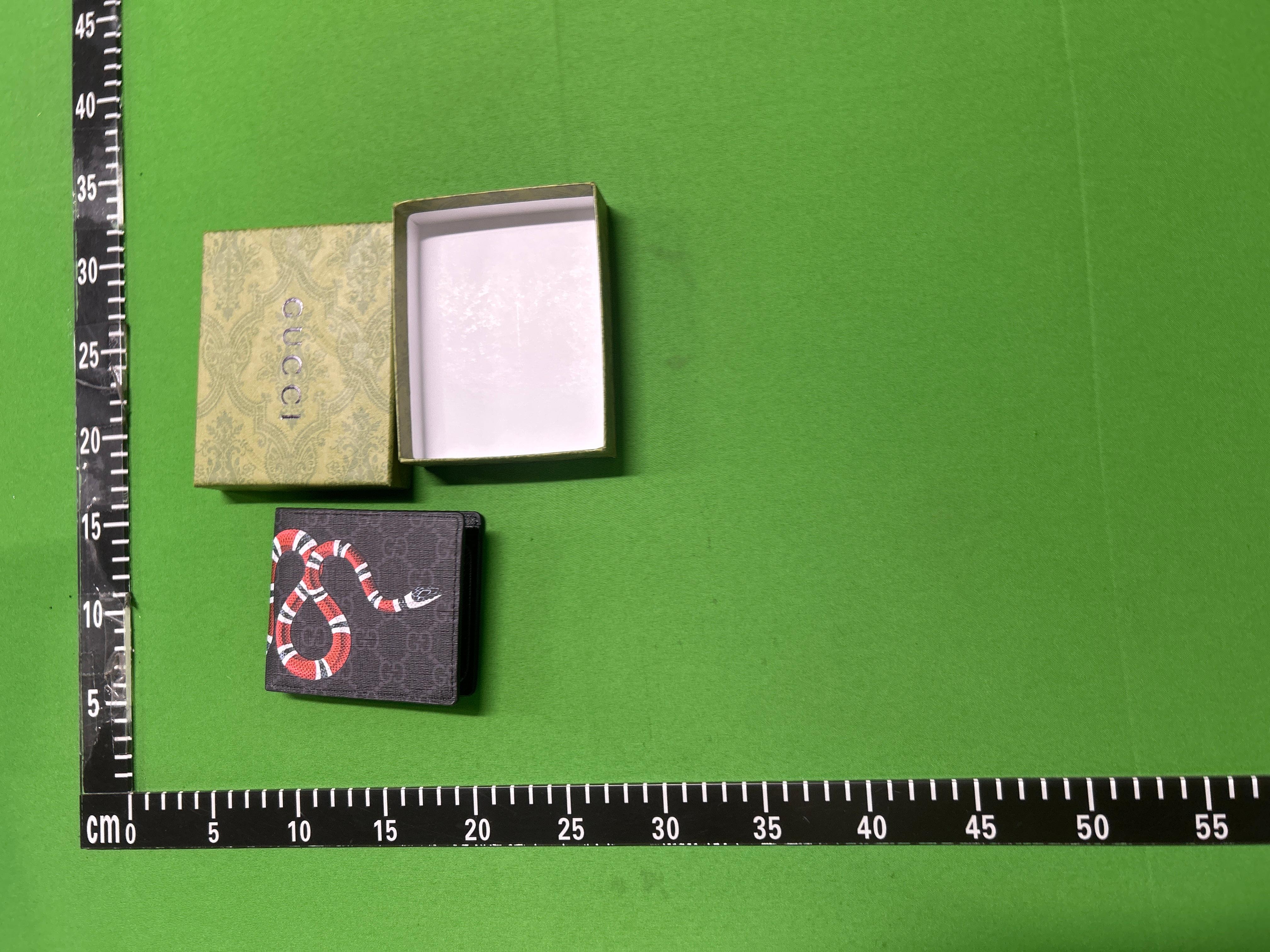 Foto QC 4 de Louis Vuitton Multiple Wallet Damier Infini Onyx