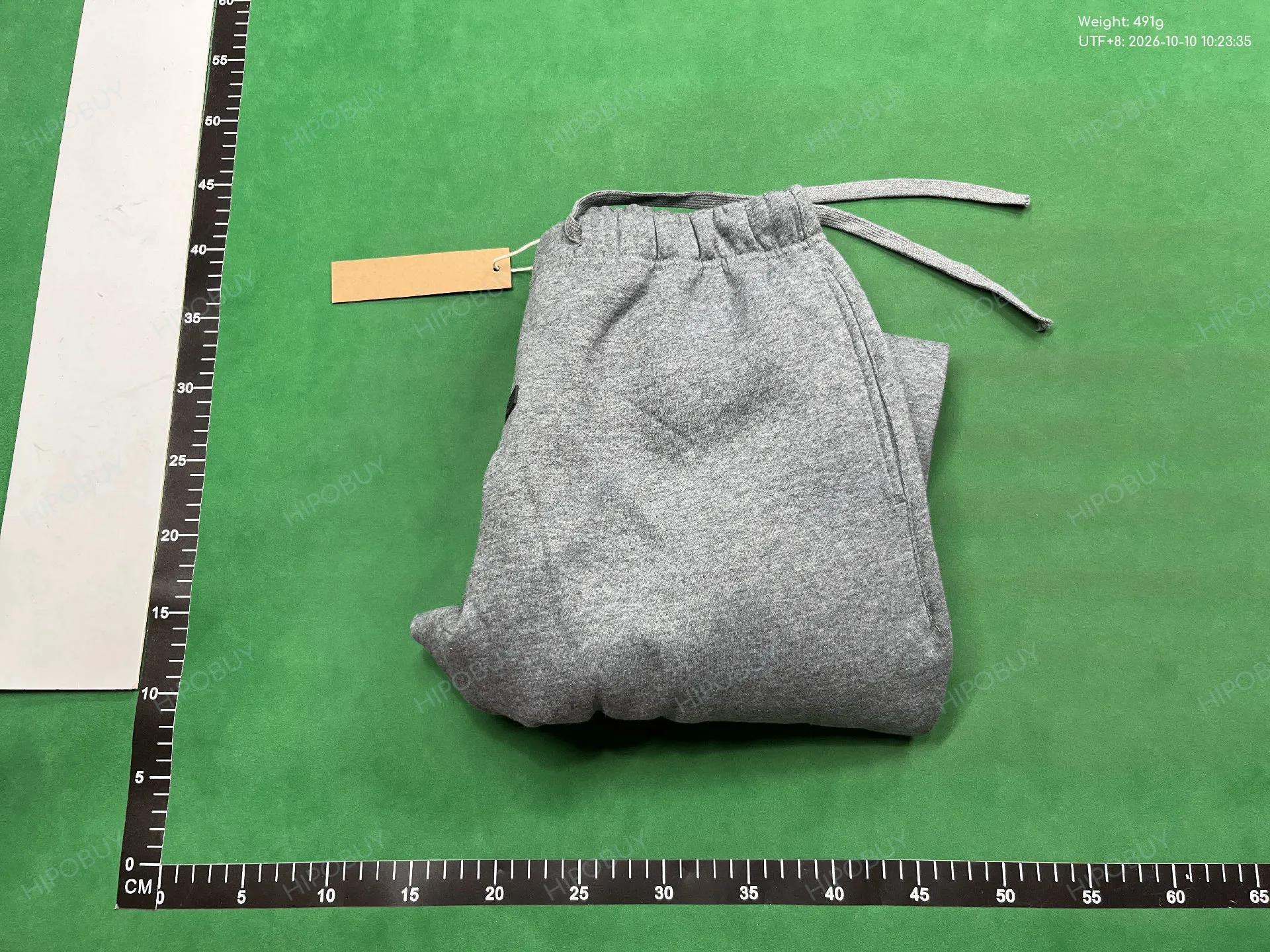 Foto QC 8 de Fear of God Essentials Set 2-Piece Grey