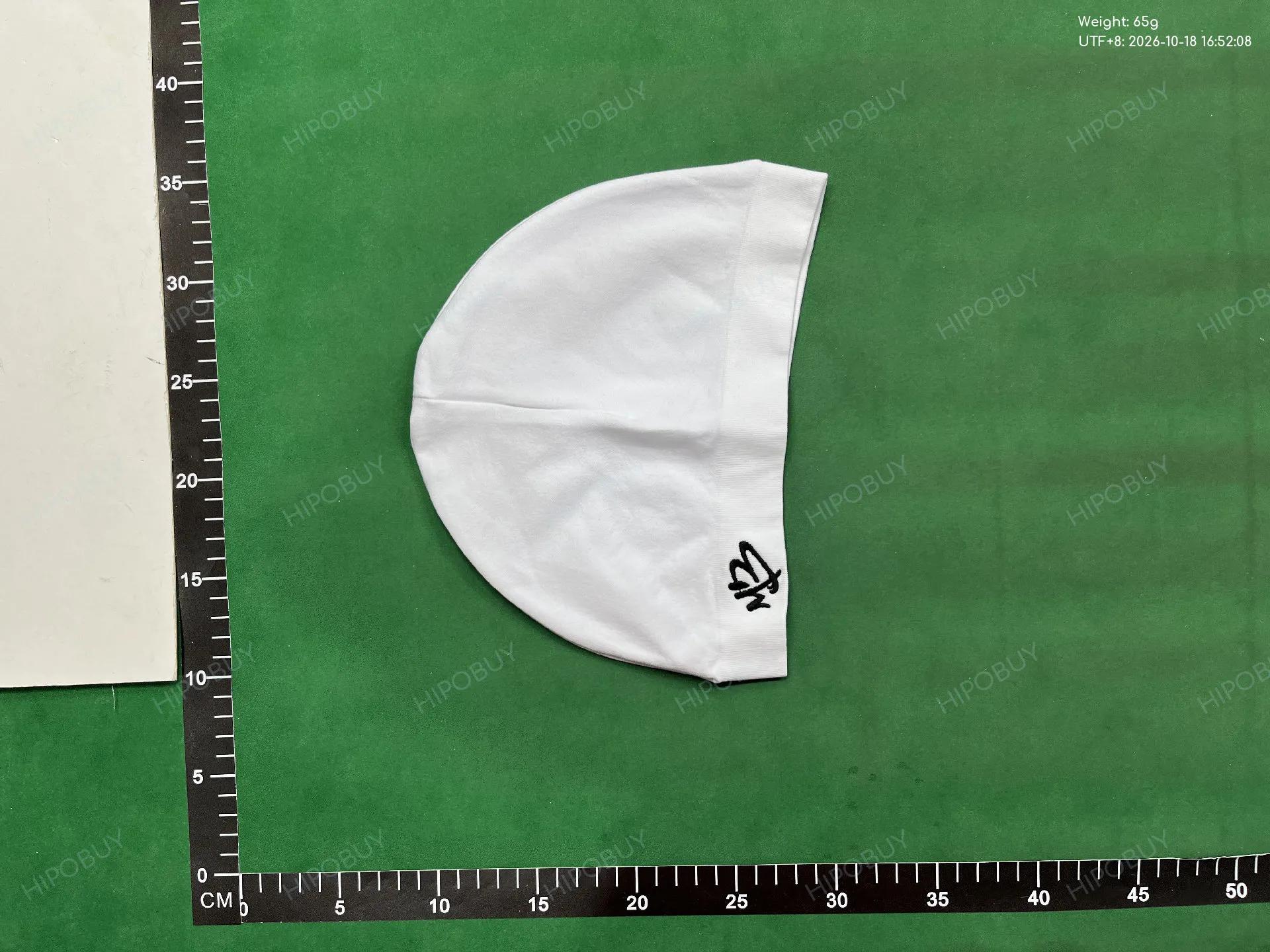 Foto QC 7 de Unbranded Beanie