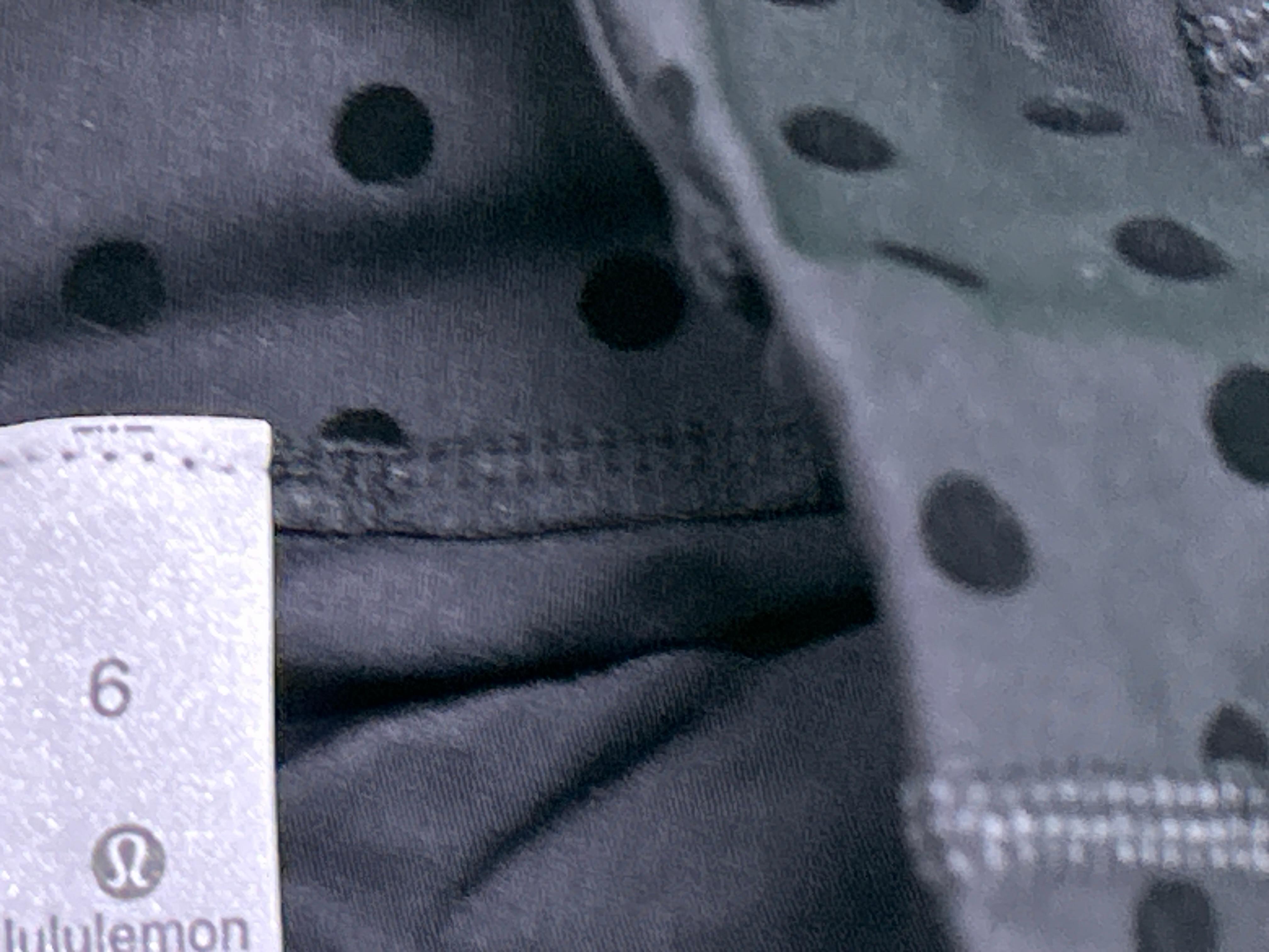 Foto QC 2 de lululemon Define Sweatshirt Cropped Stand Collar Light Blue