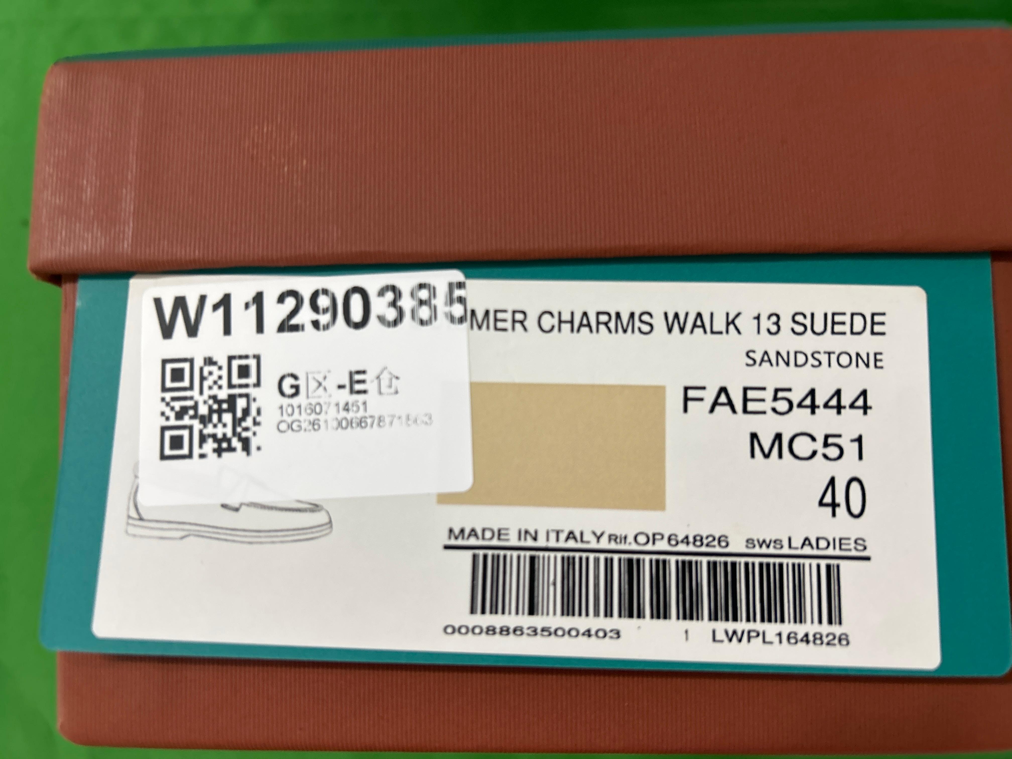 Foto QC 1 de Loro Piana Summer Charms Walk Suede Shearling Grey