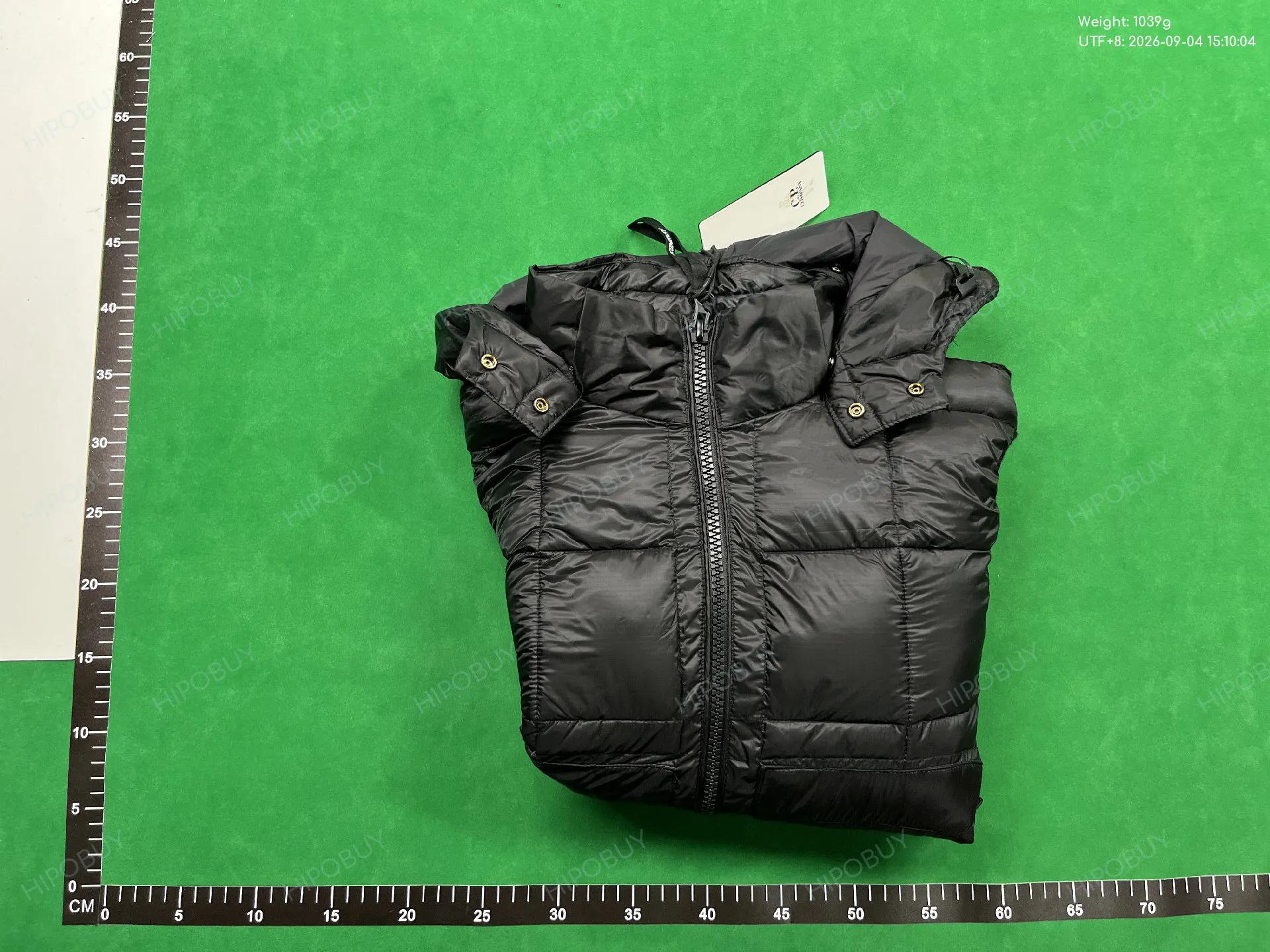 Foto QC 8 de C.P. Company Knit Panel Puffer Down Jacket Black
