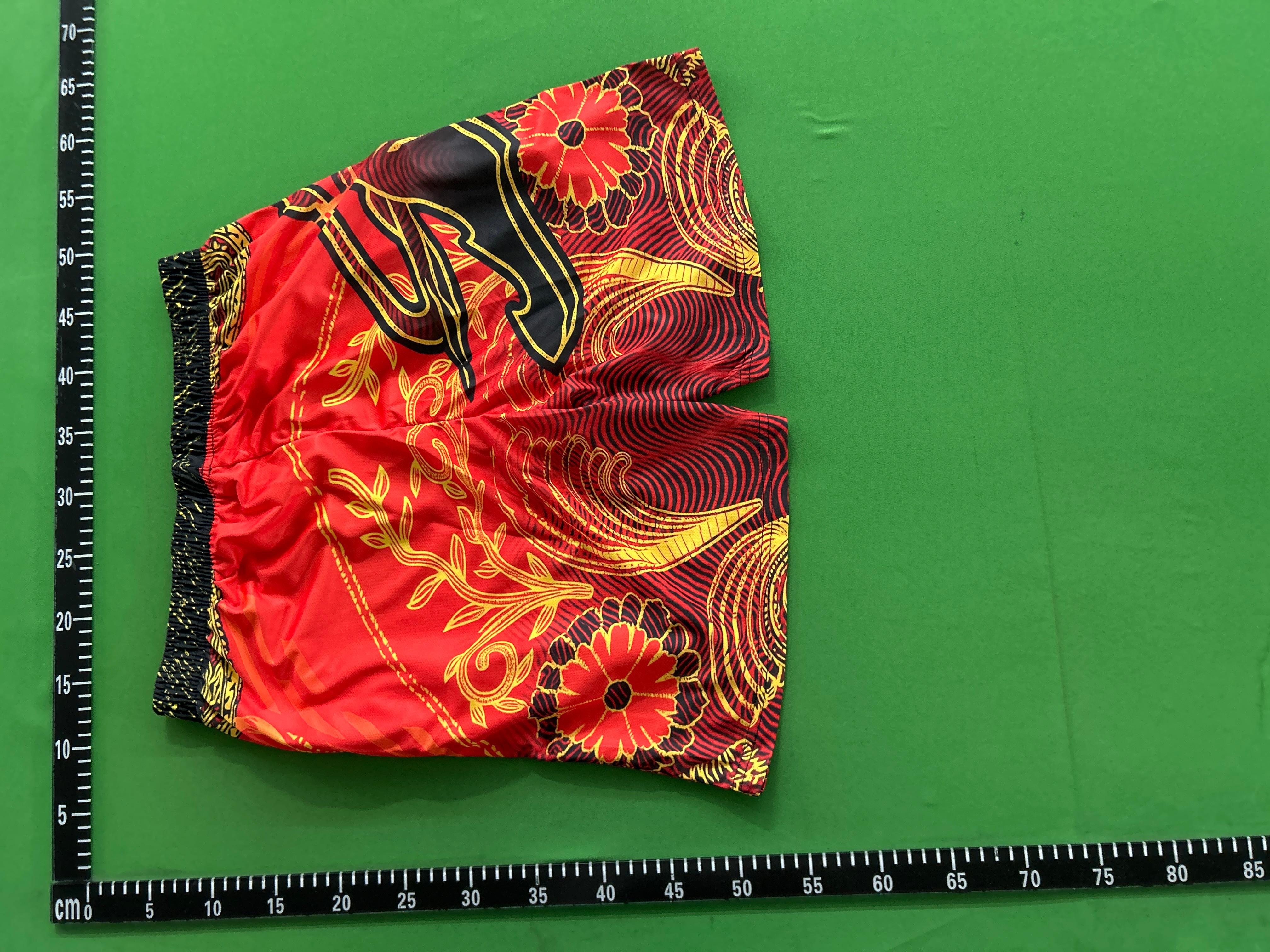 Foto QC 8 de Venum UFC Unrivaled Leon Edwards Shorts Vale Tudo Green