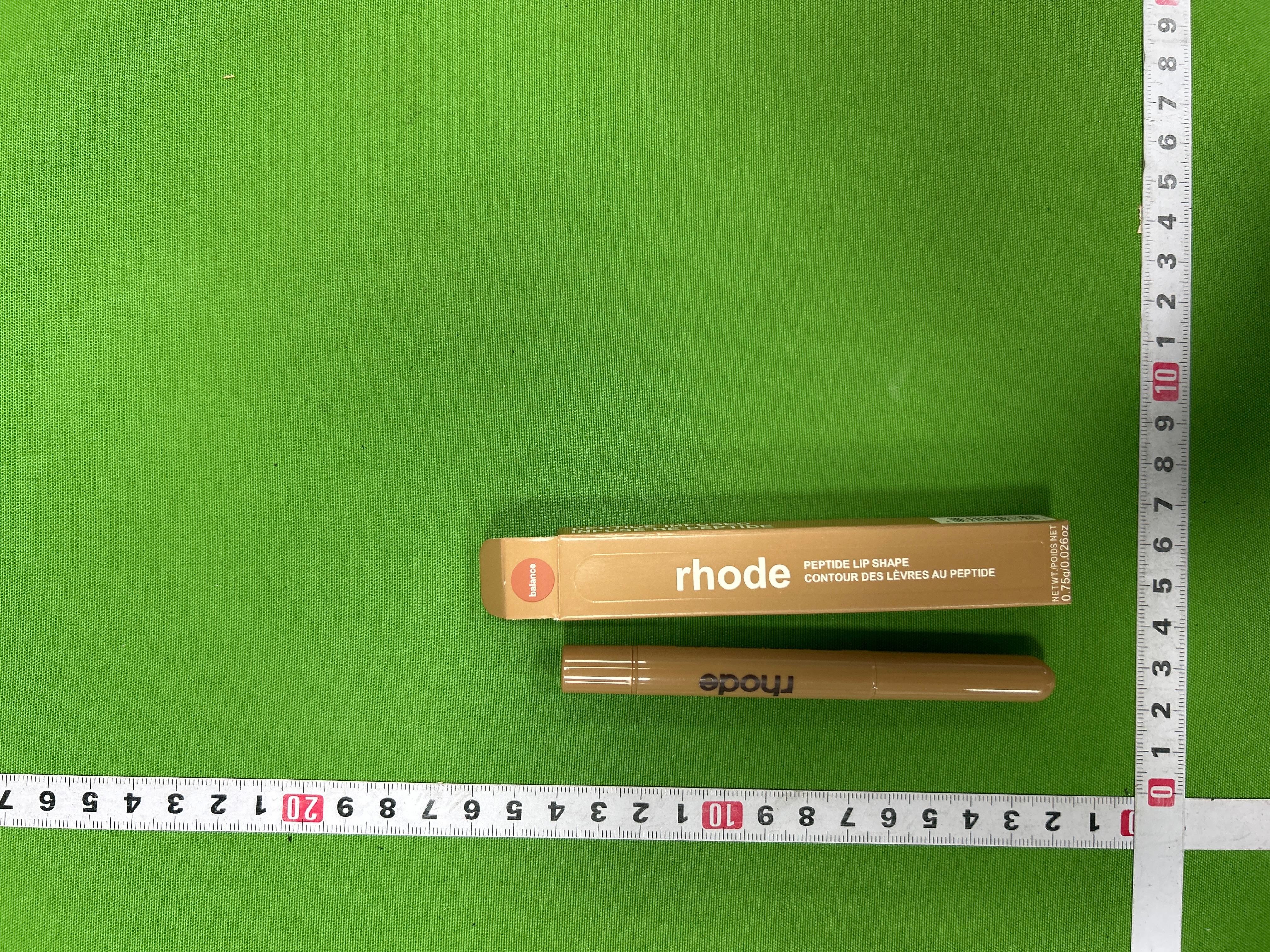 Foto QC 1 de rhode Peptide Lip Liner 11# MOVE Deep Cool Brown