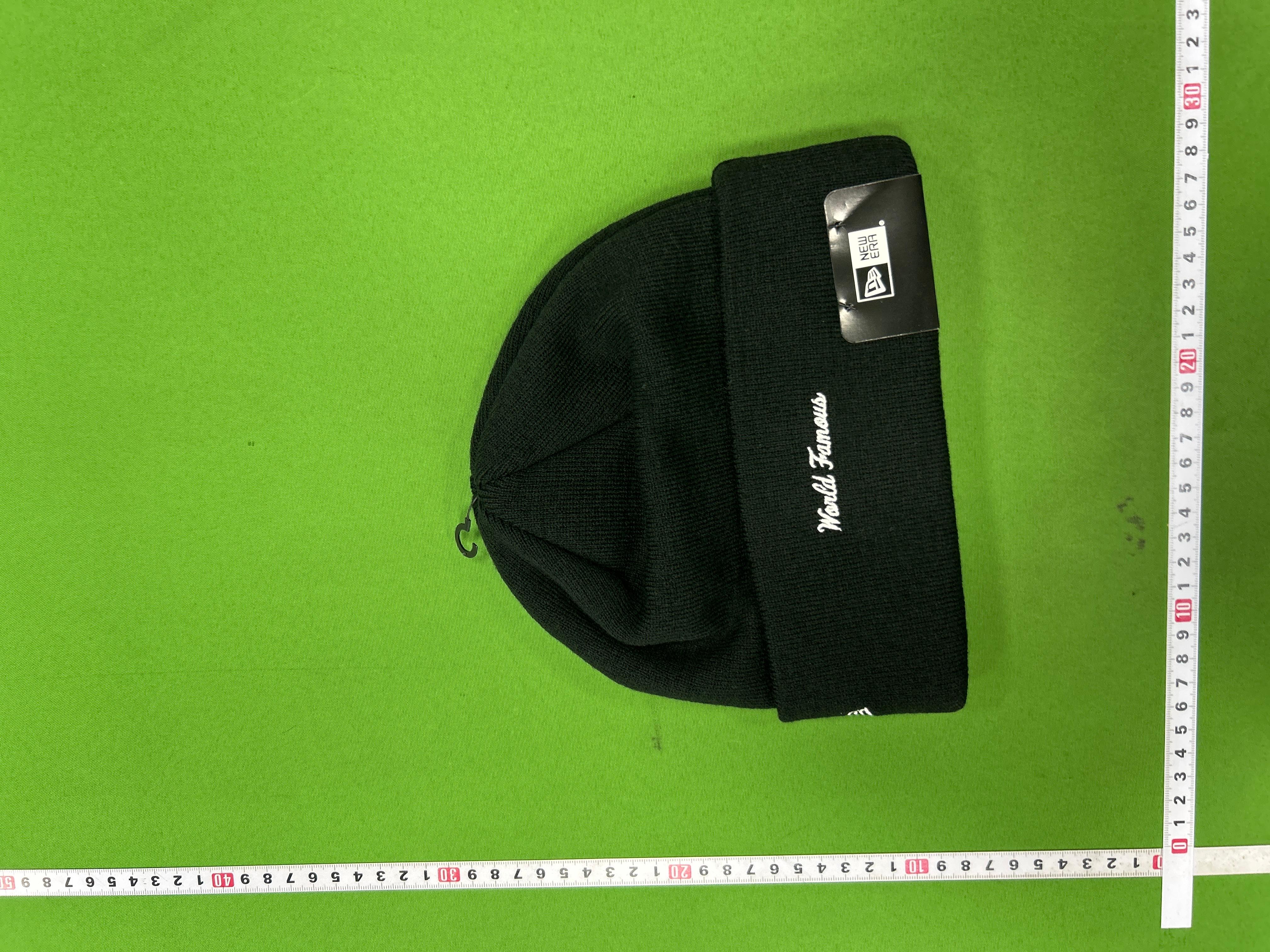 Foto QC 2 de Supreme New Era Box Logo Beanie Black