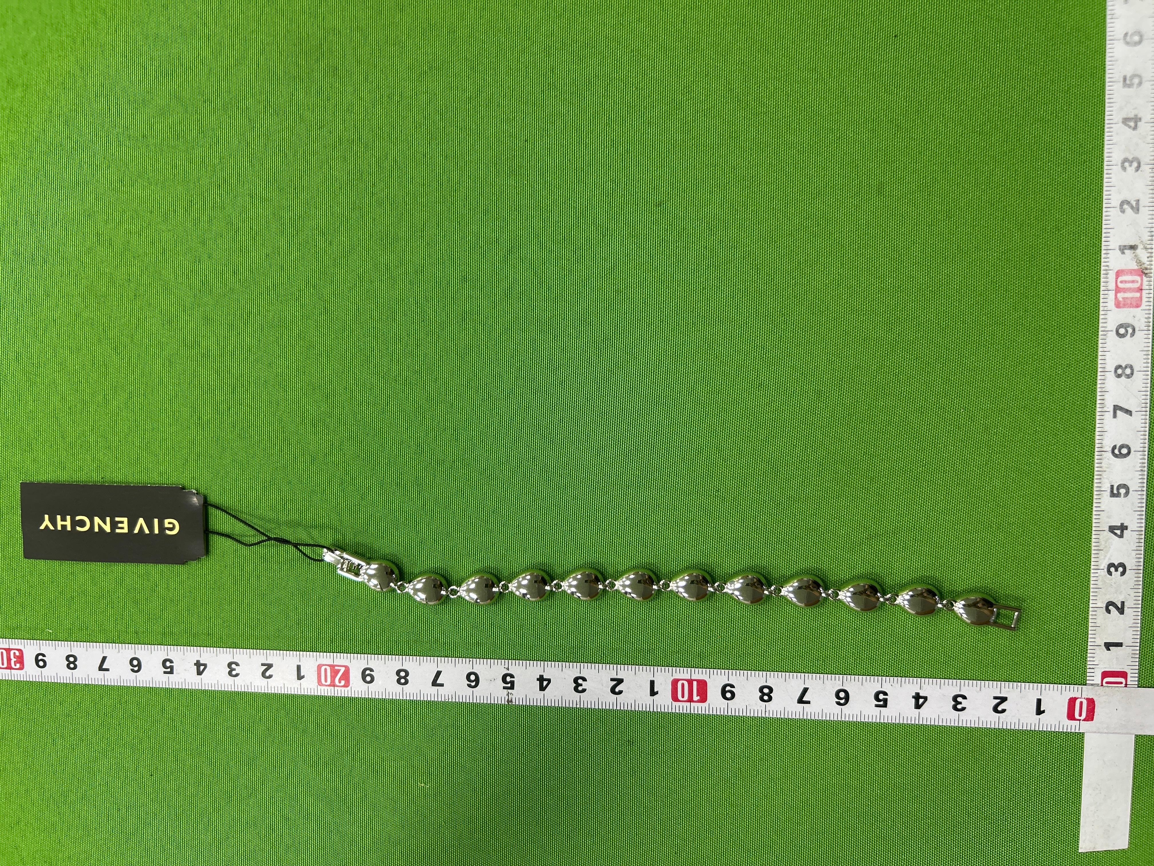 Foto QC 3 de Givenchy Teardrop Bracelet Metal Crystal Blue Silver-tone