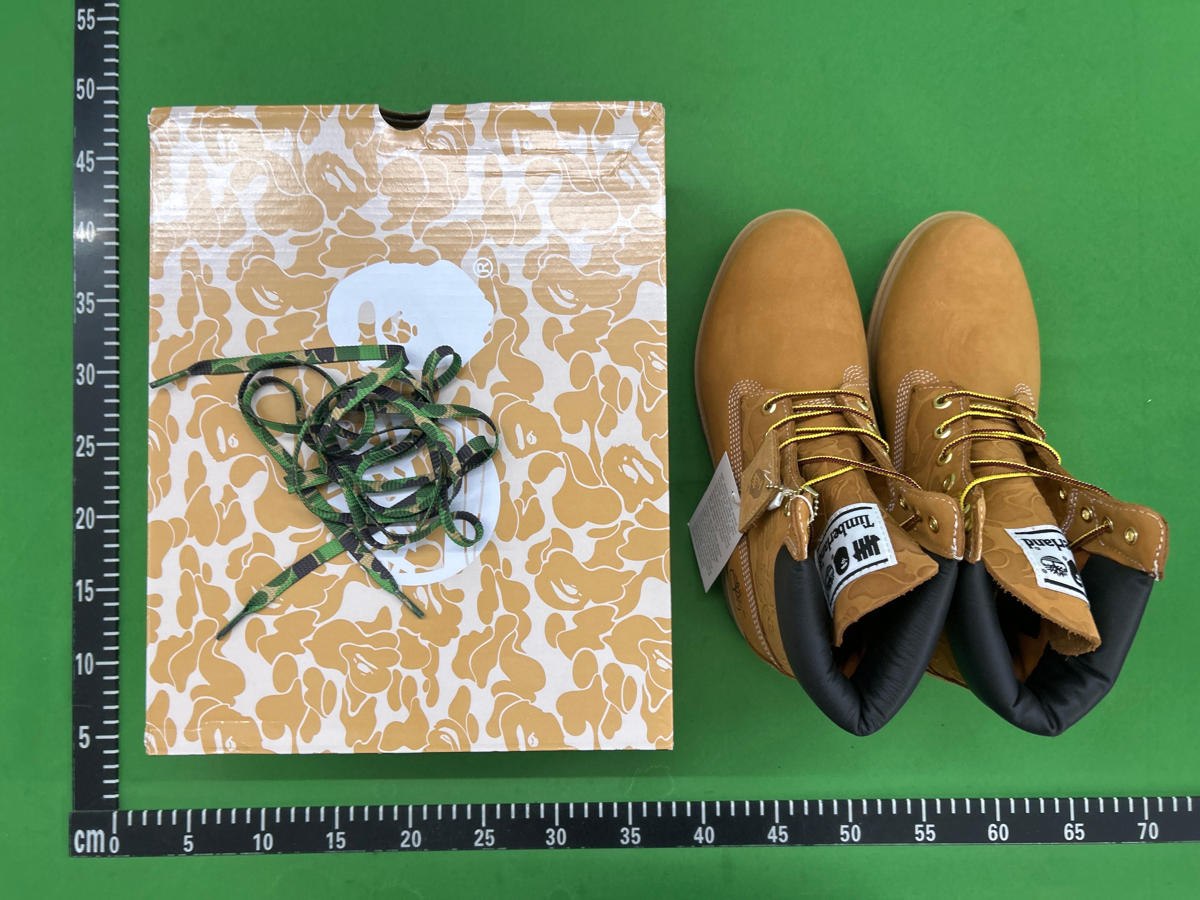 Foto QC 3 de Timberland 6 Inch Premium Waterproof Boot BAPE x Undefeated Wheat TB0A1R7Y 231