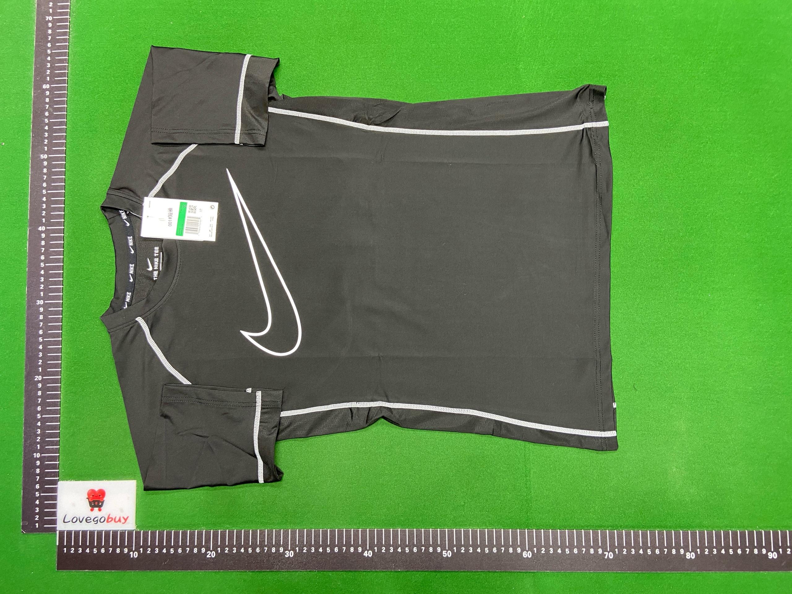 Foto QC 6 de Nike Pro T-shirt Graphic White