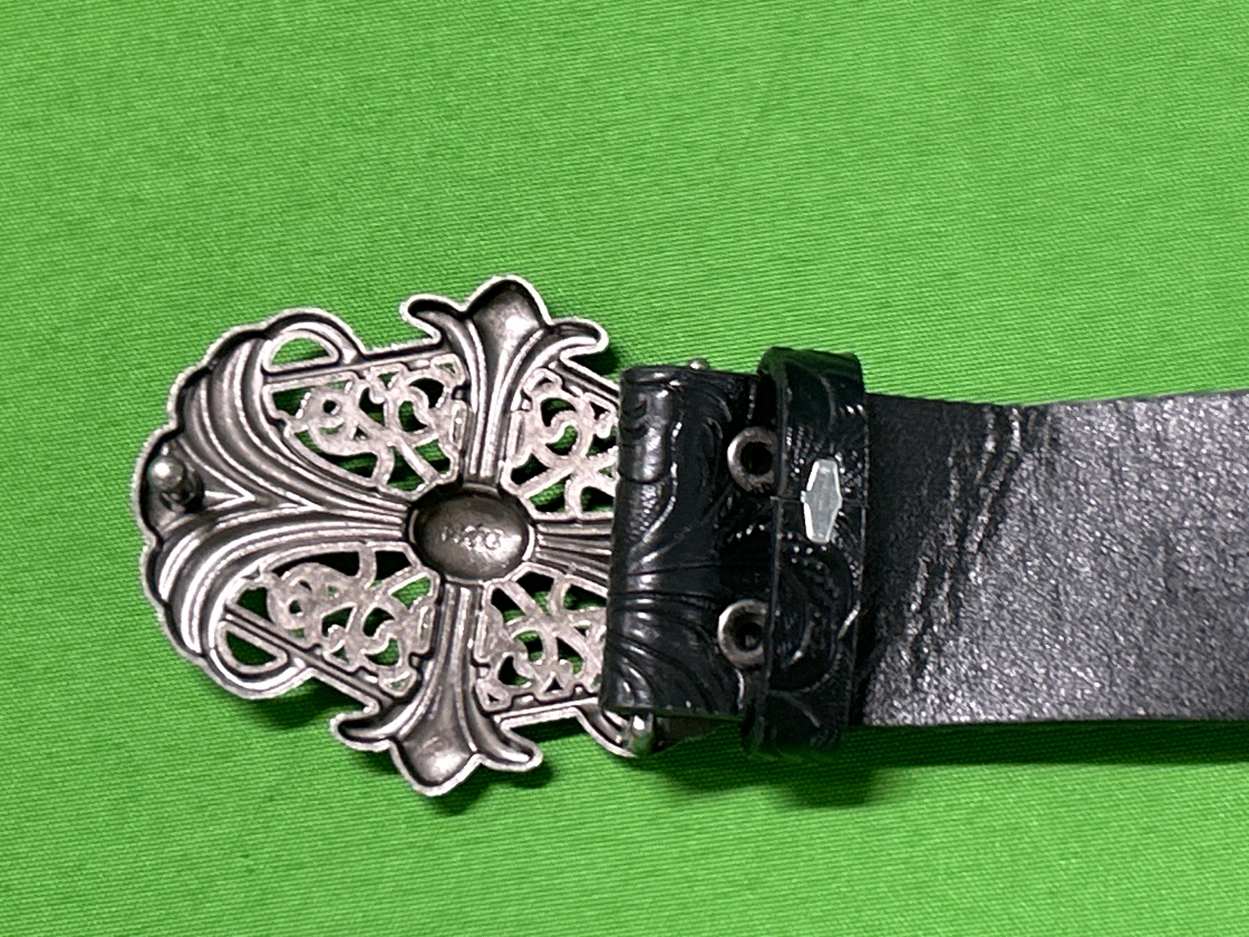 Foto QC 8 de Chrome Hearts Cemetery Cross Buckle Floral Embossed Belt Black