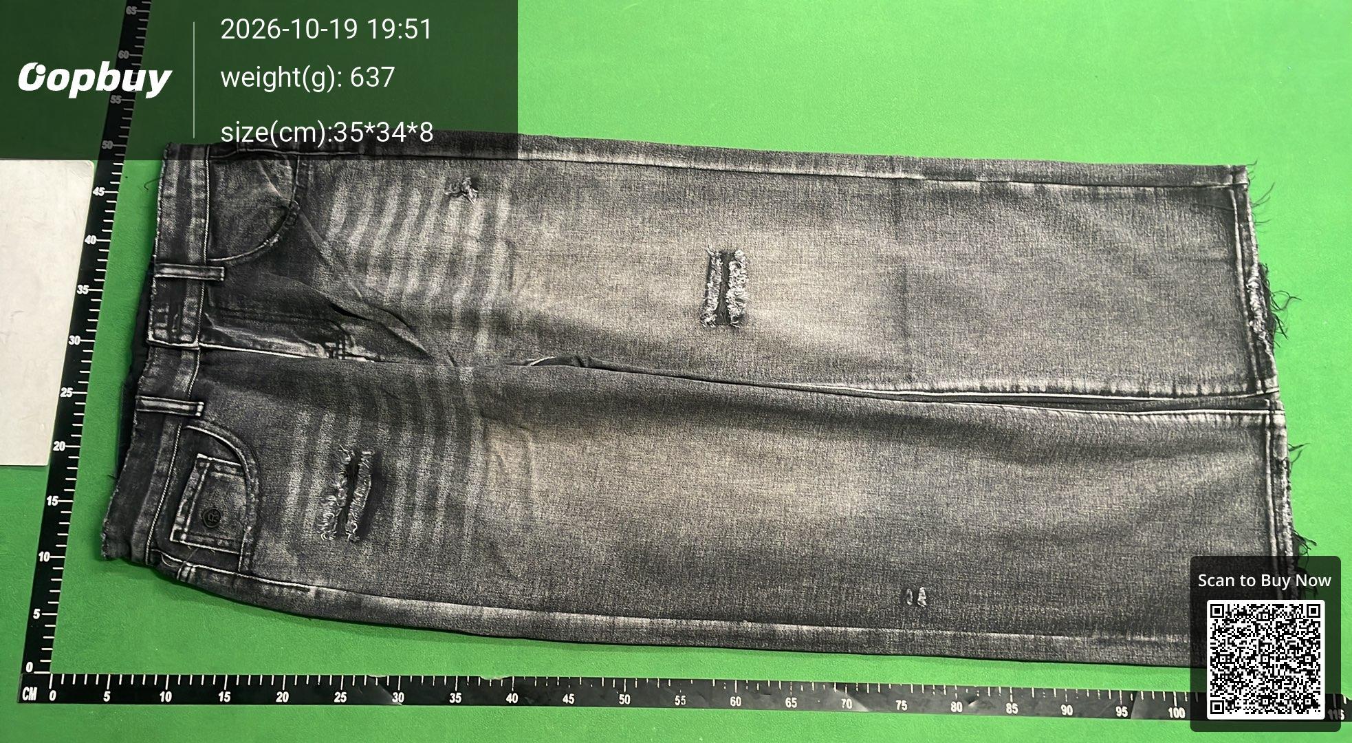 Foto QC 6 de Revenge Denim Shorts Distressed Raw Edge