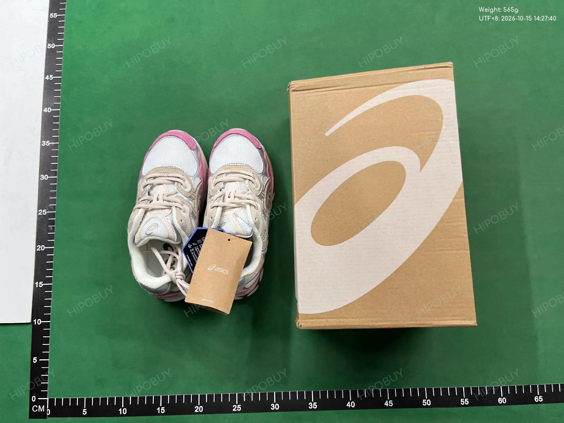 Foto QC 1 de ASICS GEL-NYC GS Cream Oyster Grey 1204A111-100