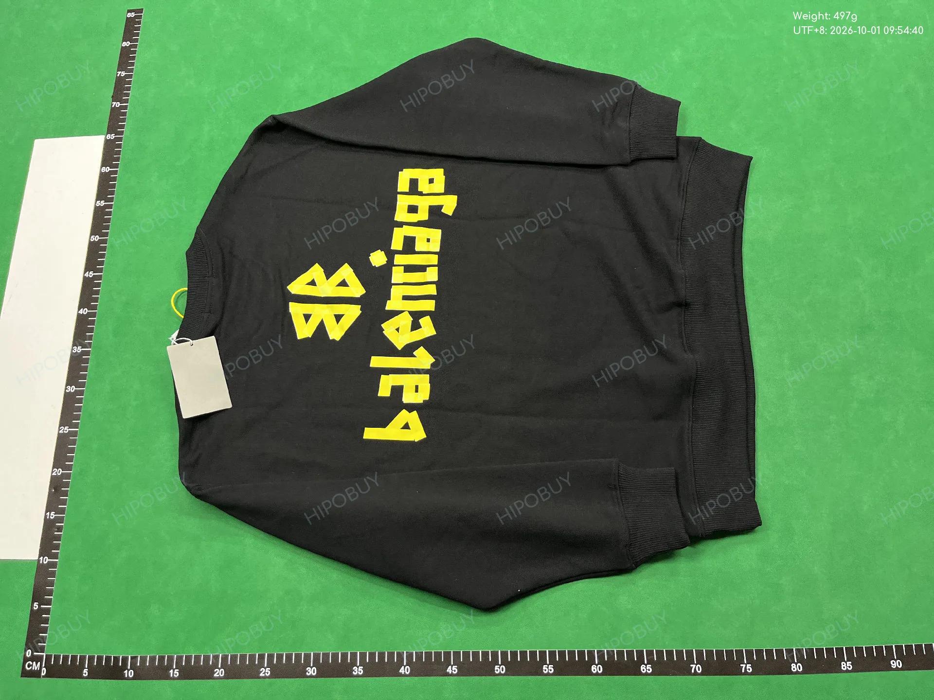 Foto QC 7 de Balenciaga Tape Print Crewneck Sweater Black