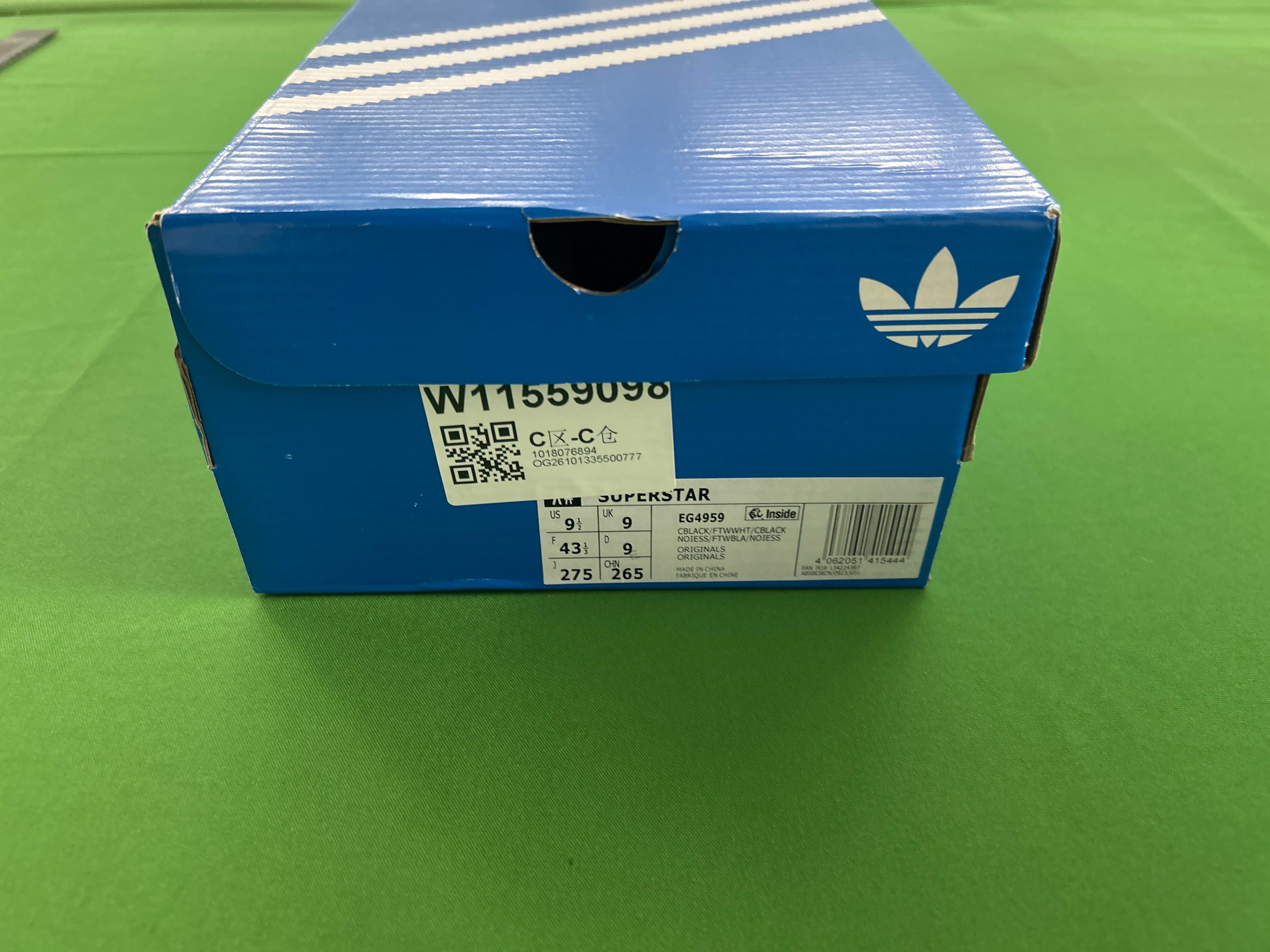 Foto QC 1 de adidas Superstar Low Core Black White B27140
