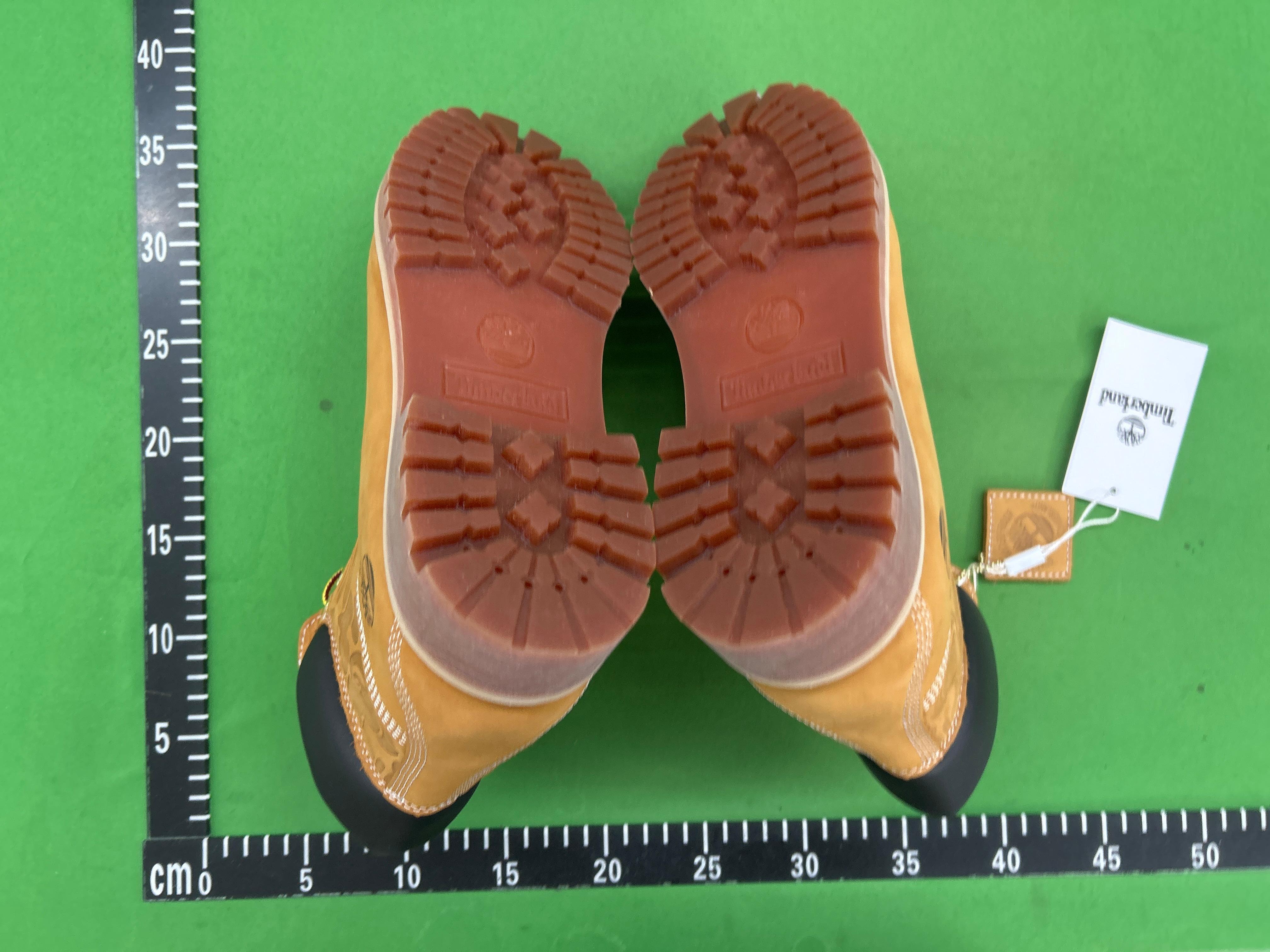 Foto QC 8 de Timberland 6 Inch Premium Waterproof Boot BAPE x Undefeated Wheat TB0A1R7Y 231