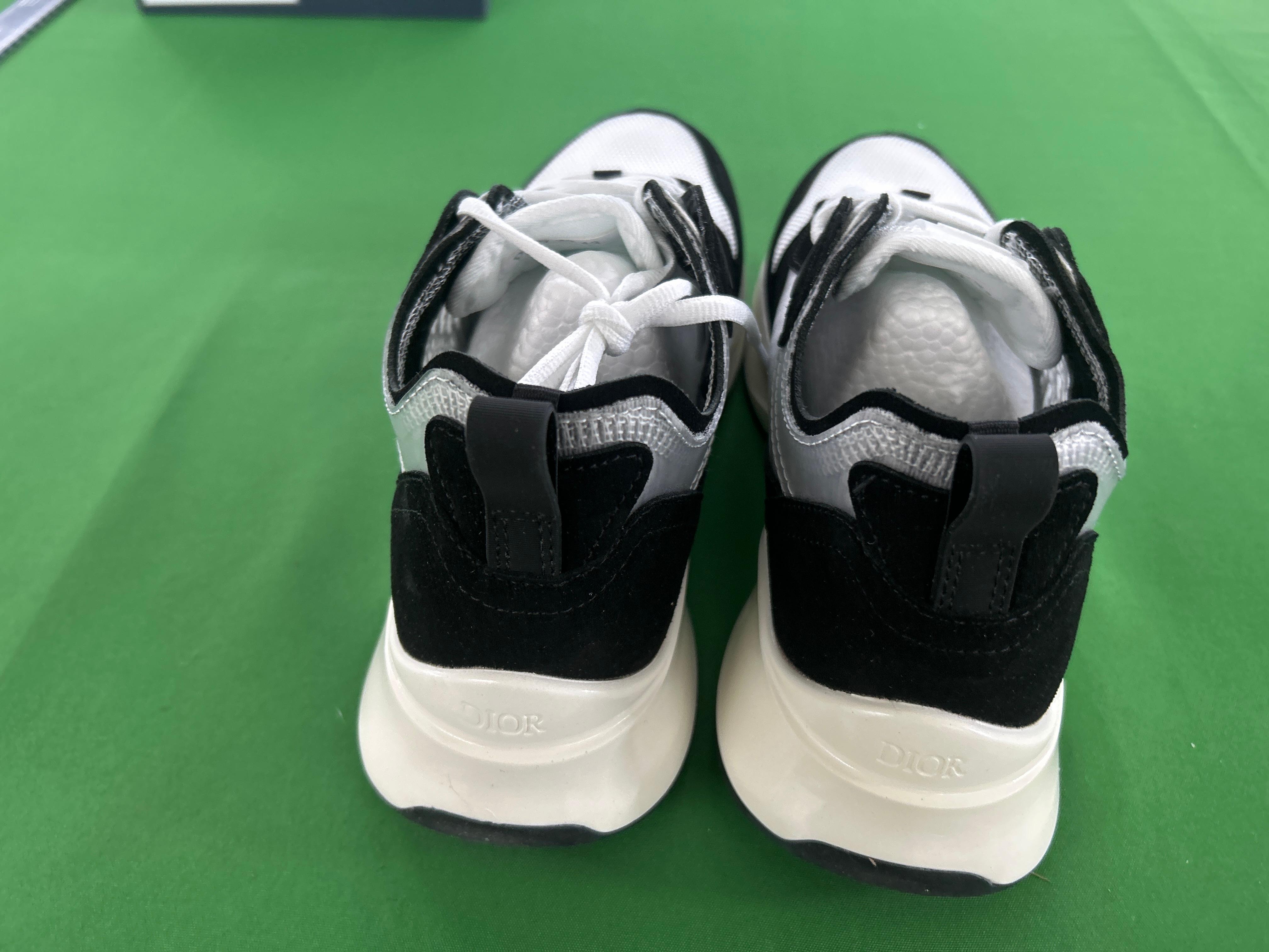 Foto QC 3 de Dior B25 Runner Oblique White Grey 3SN283ZMI_H865