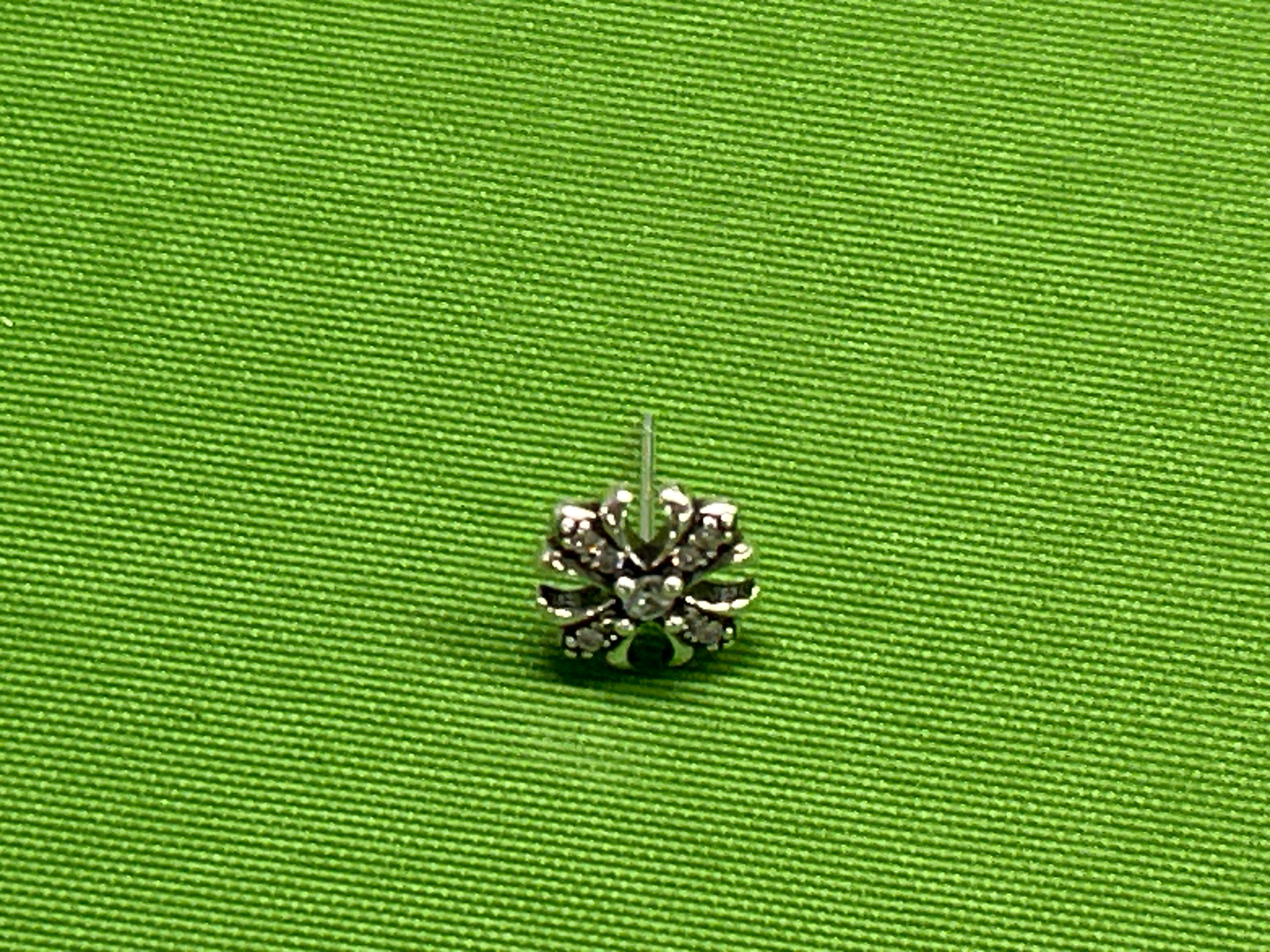 Foto QC 7 de Chrome Hearts Cross Earrings Silver Pink