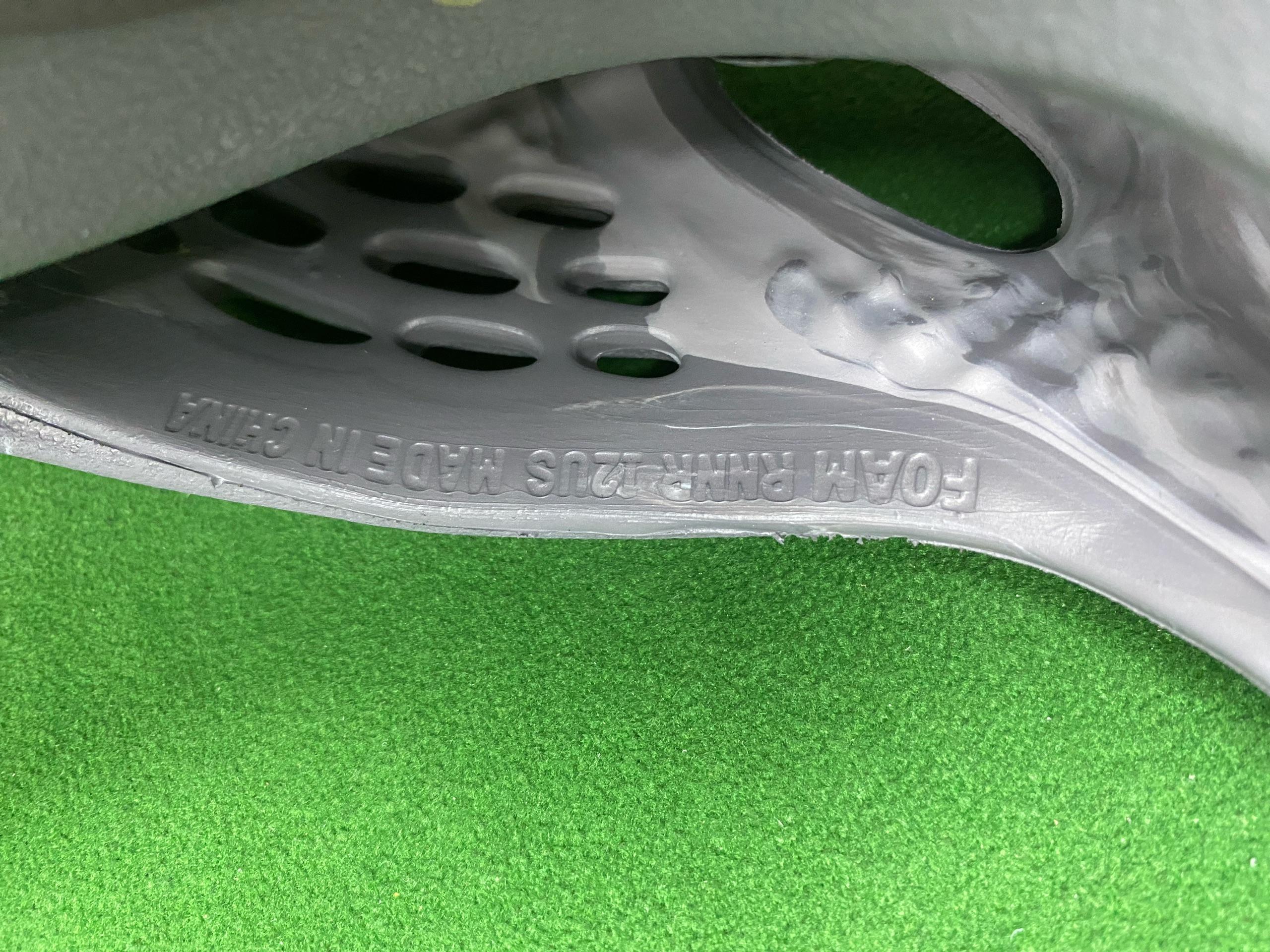 Foto QC 7 de adidas Yeezy Slide Foam Onyx