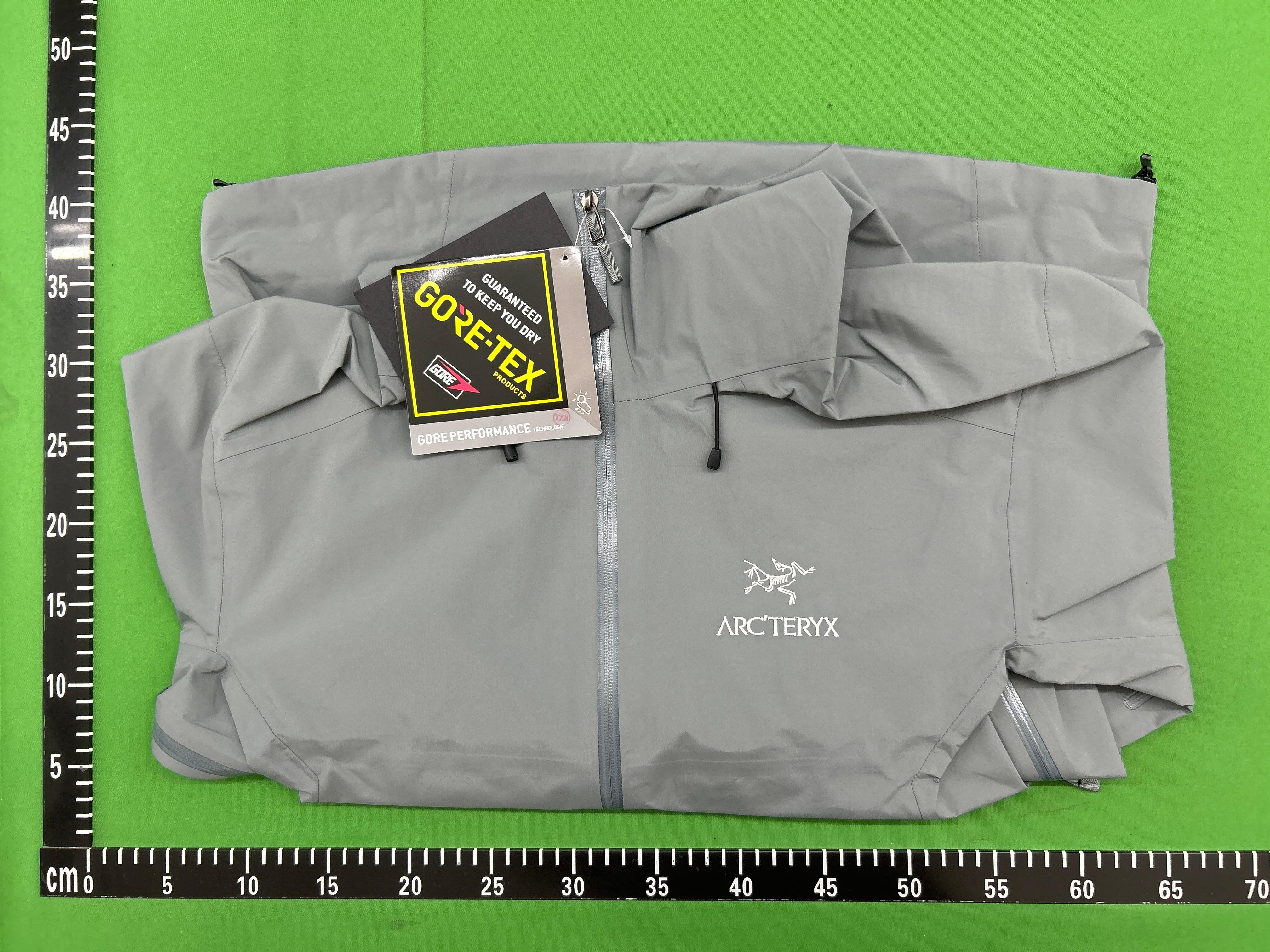 Foto QC 1 de Arcteryx Jacket Gore-Tex Beige
