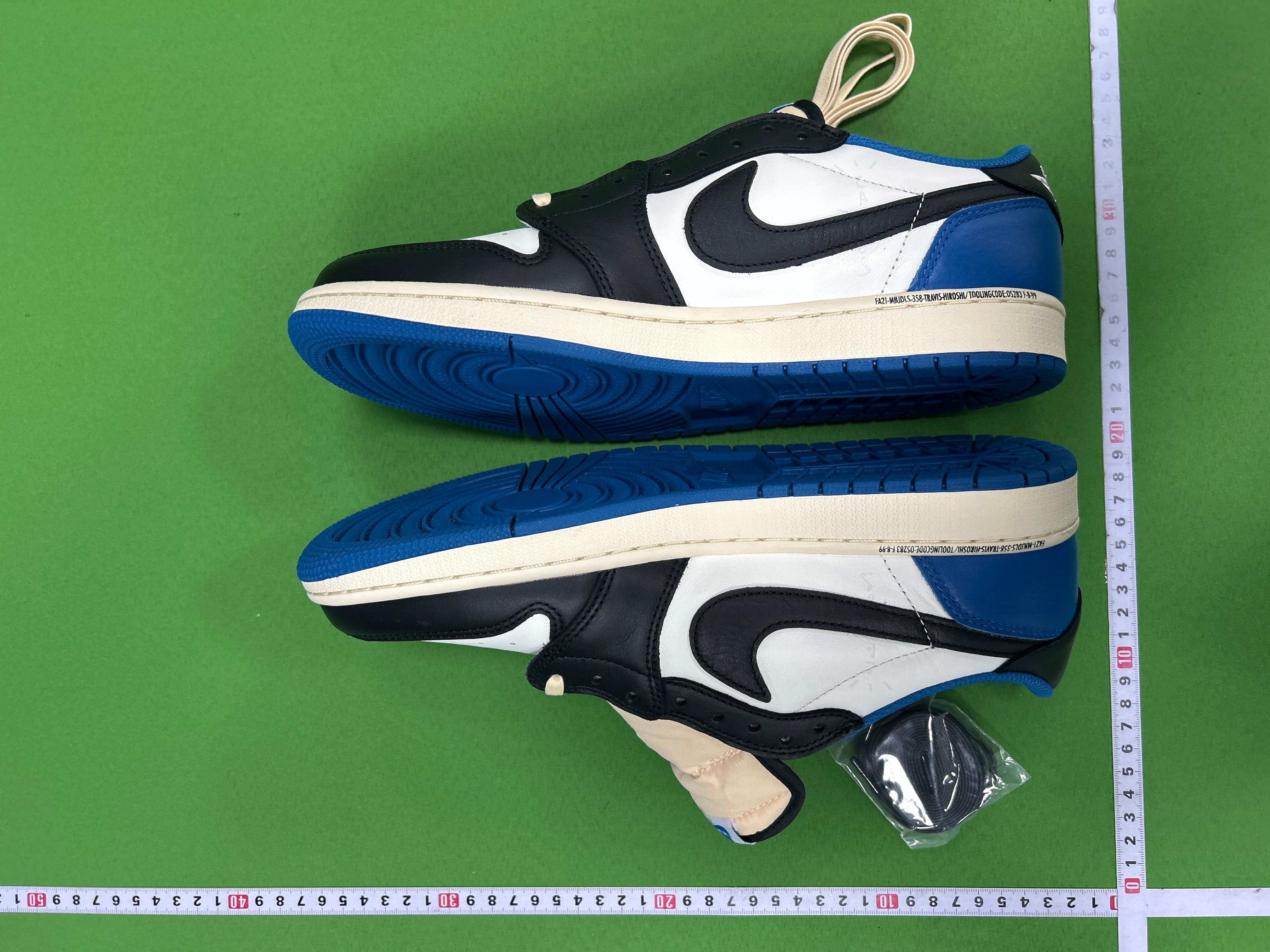 Foto QC 2 de Jordan 1 Retro Low OG SP Travis Scott Sail Tropical Pink IQ7604-101