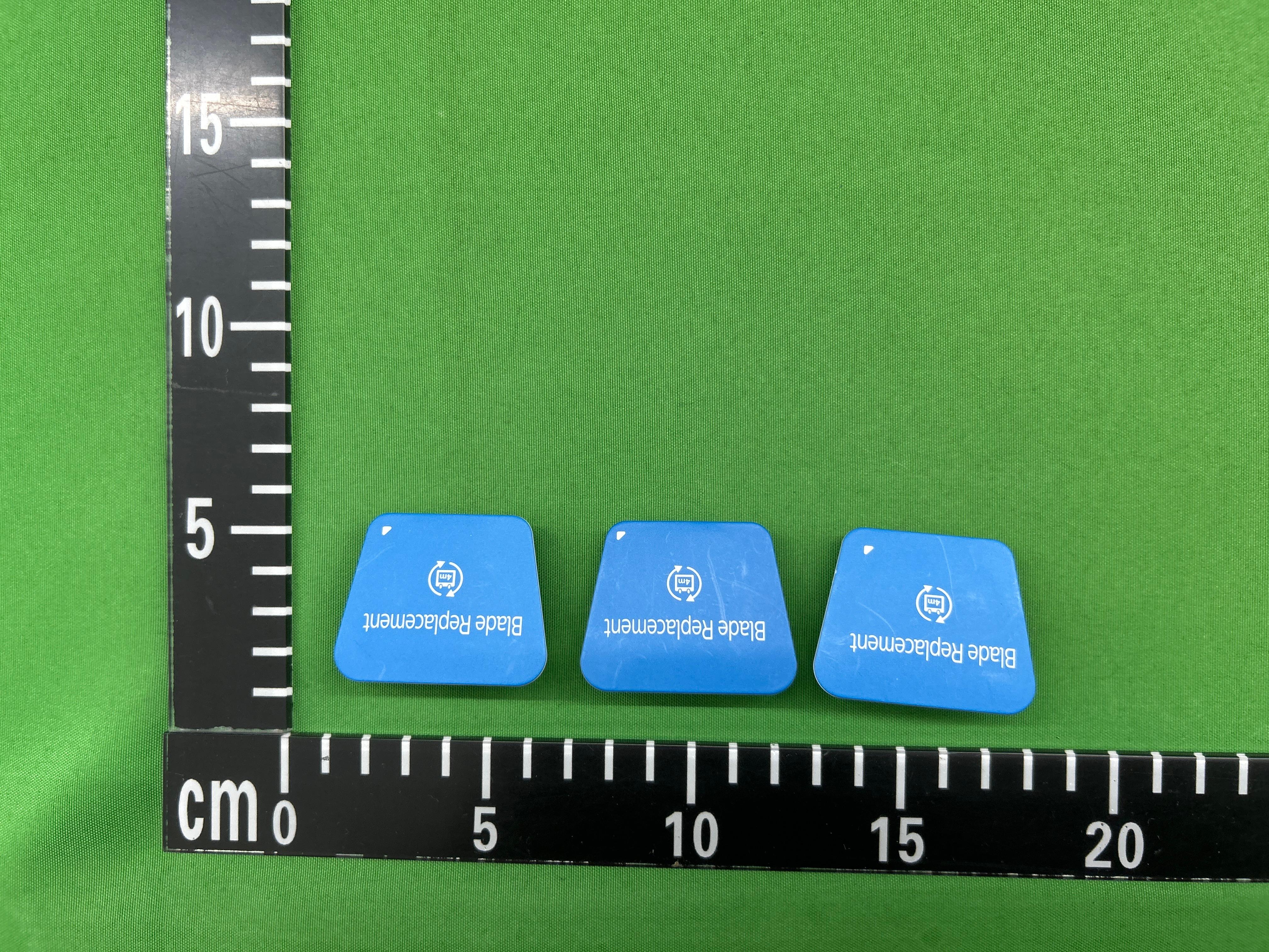 Foto QC 2 de Unbranded Replacement Shaver Blade Compatible with Philips OneBlade QP2520 QP2630