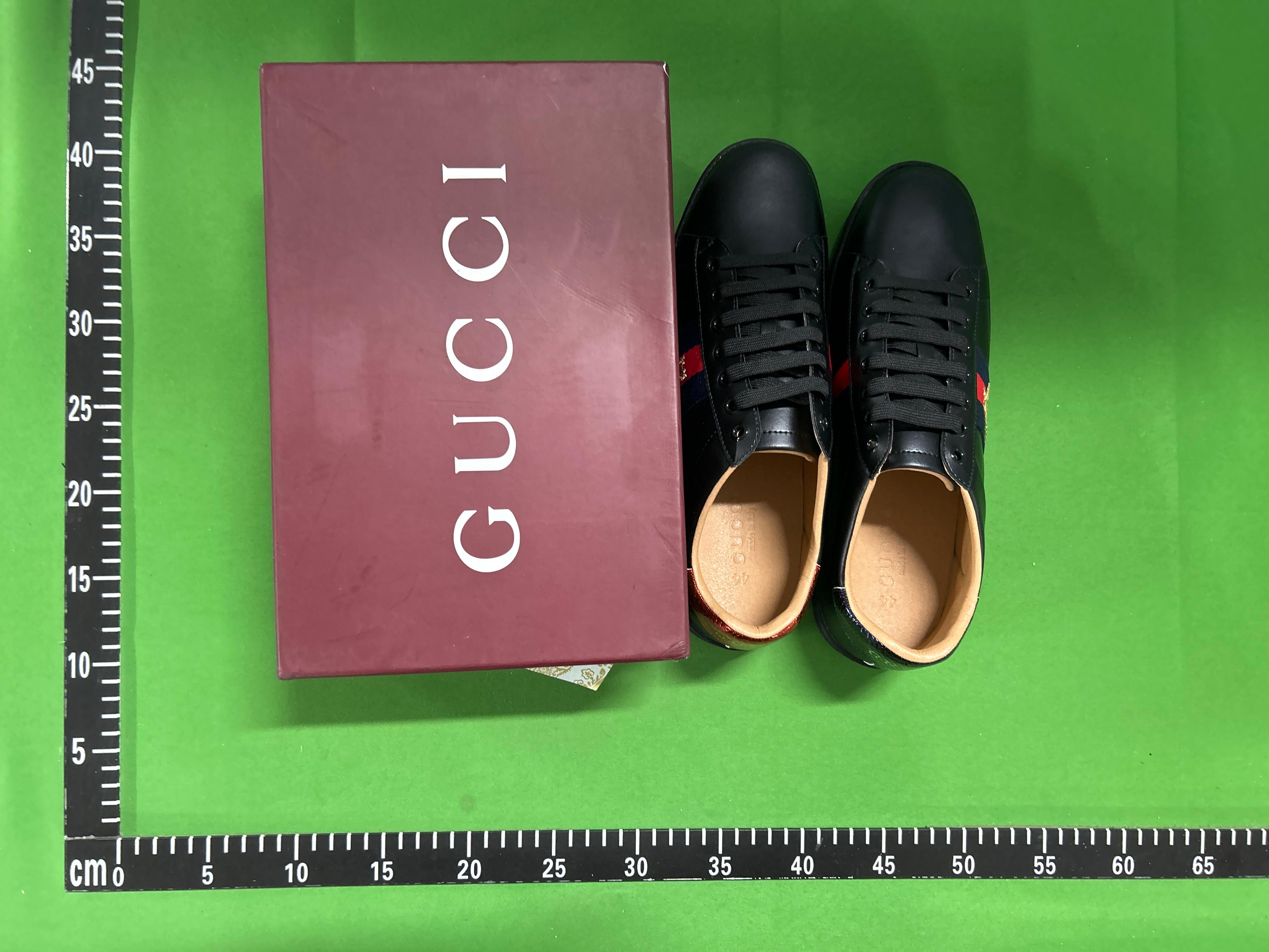 Foto QC 2 de Chanel Runner Low Metallic Silver G38332