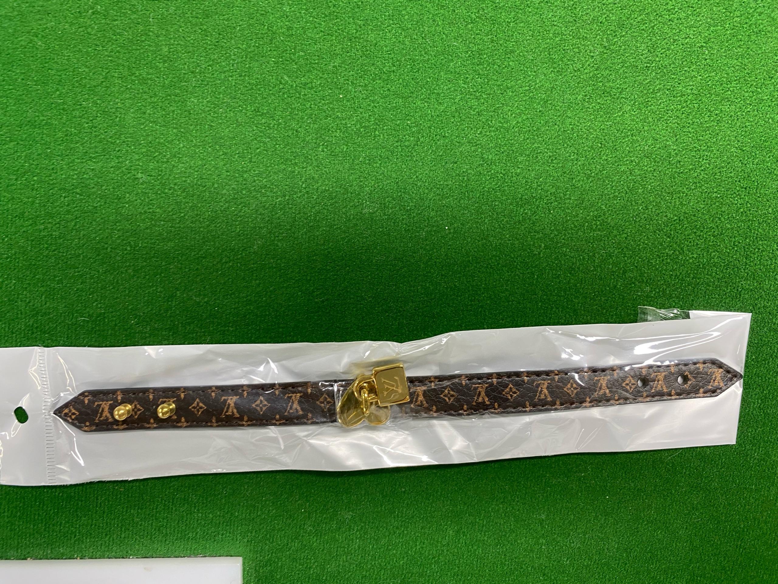 Foto QC 7 de Louis Vuitton Monogram Bracelet Metal Strass Gold