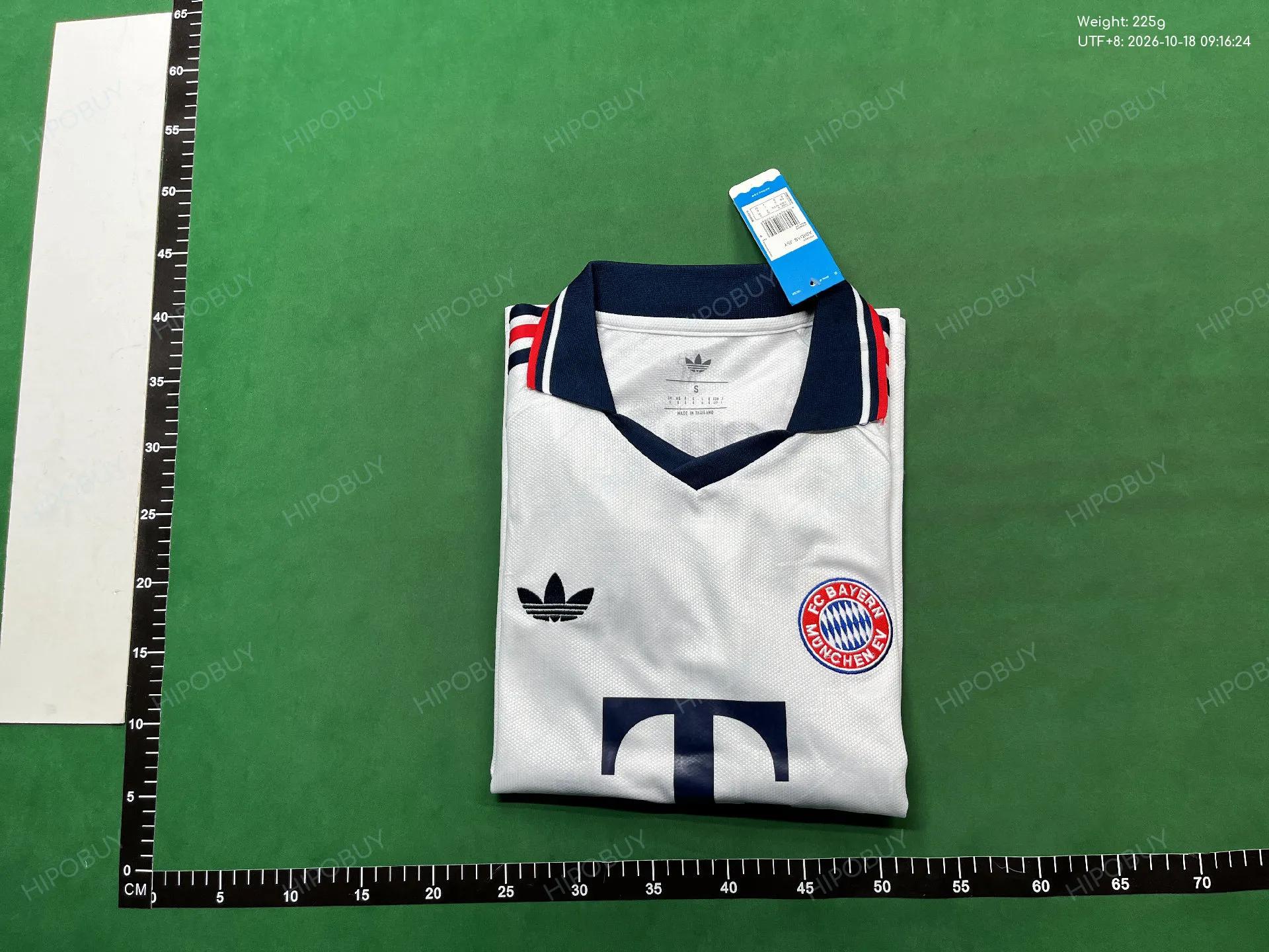 Foto QC 4 de BSTN x adidas x Bayern Munich 2025/26 Third Authentic Jersey Black