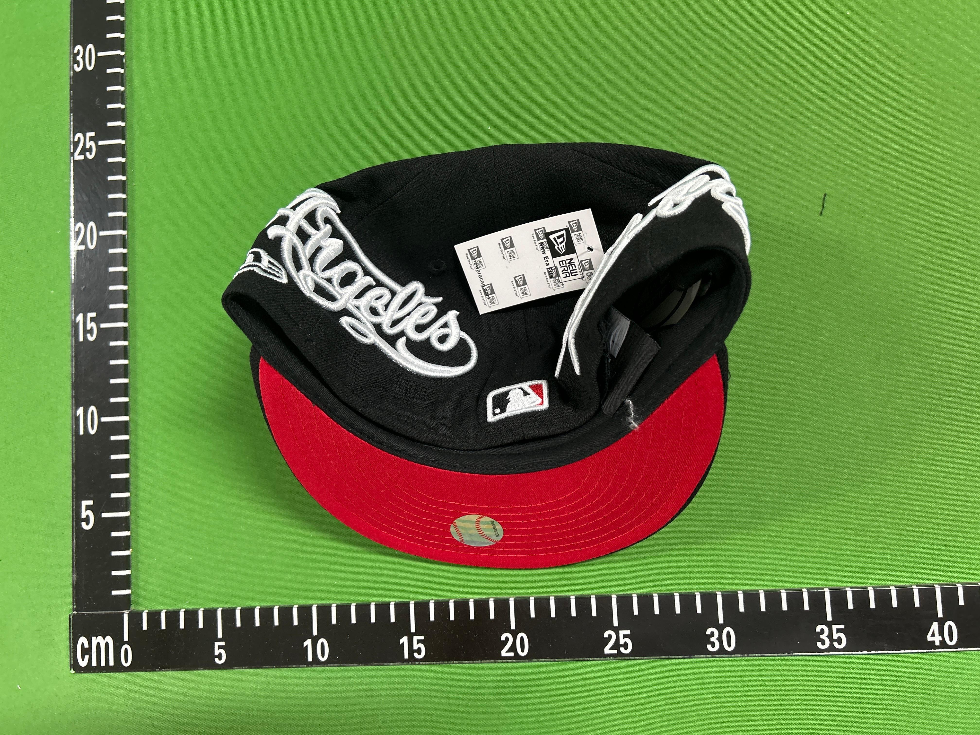 Foto QC 1 de Supreme New York Yankees New Era Box Logo Cap Black