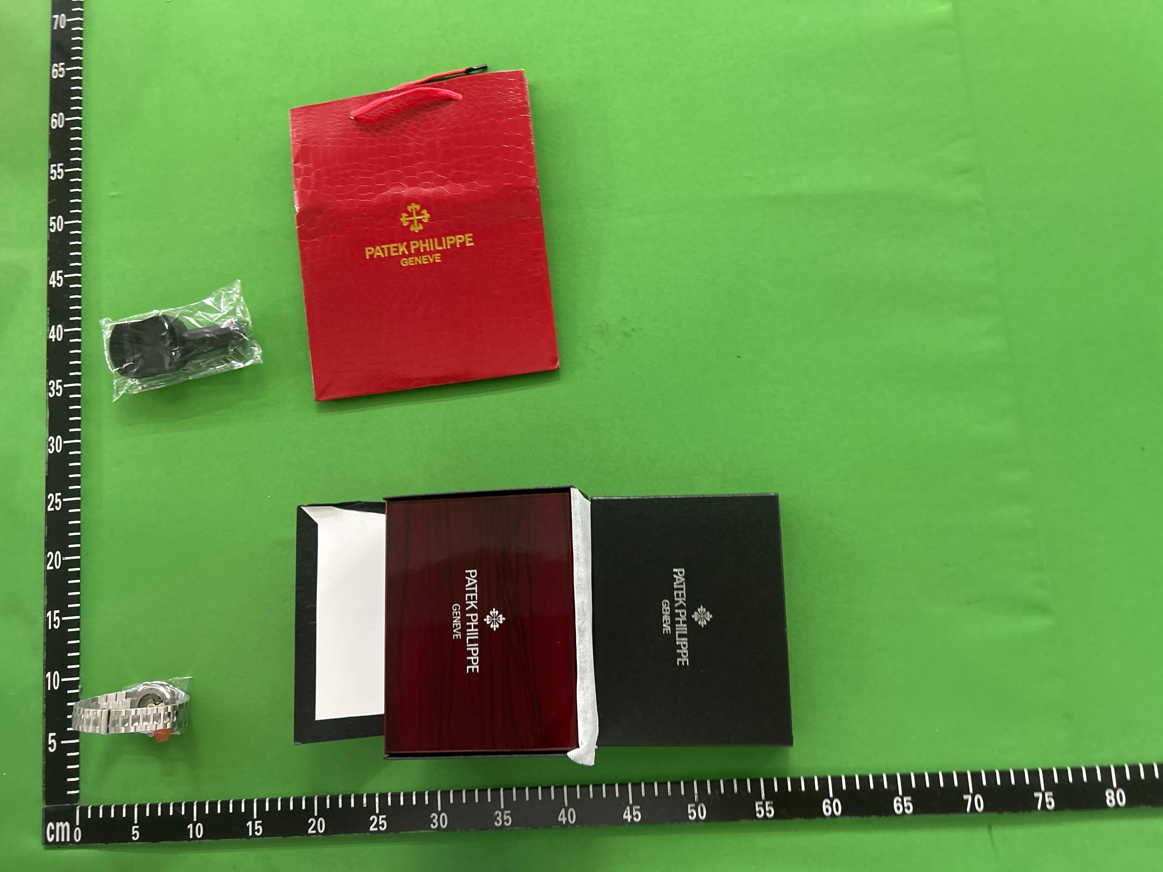 Foto QC 3 de Patek Philippe Nautilus 5711/1R-001