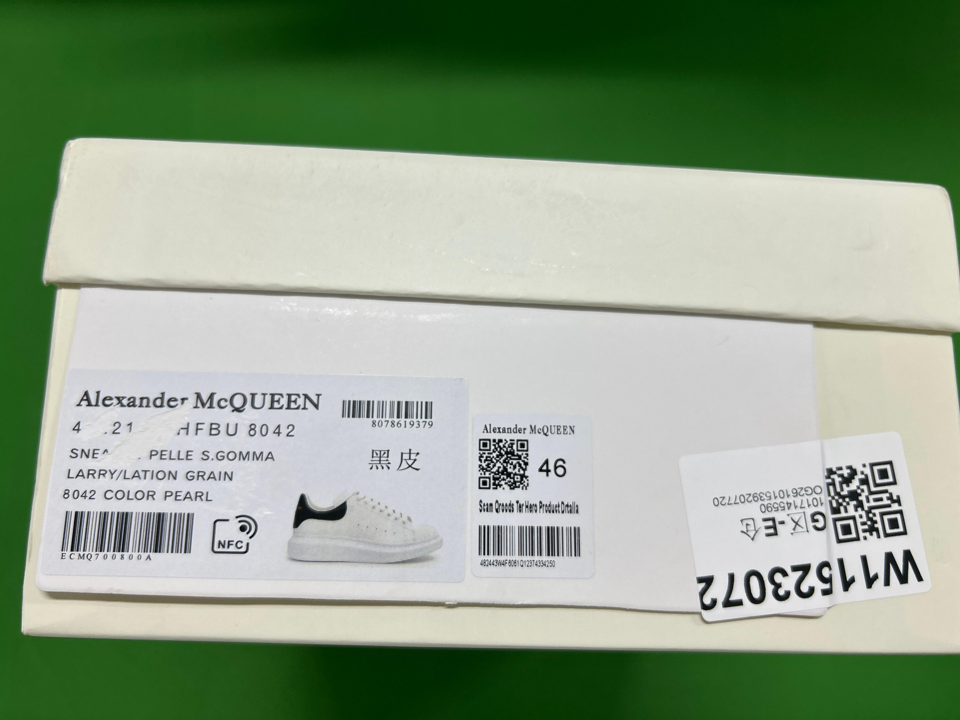 Foto QC 1 de Alexander McQueen Oversized Leather Sneakers Black White