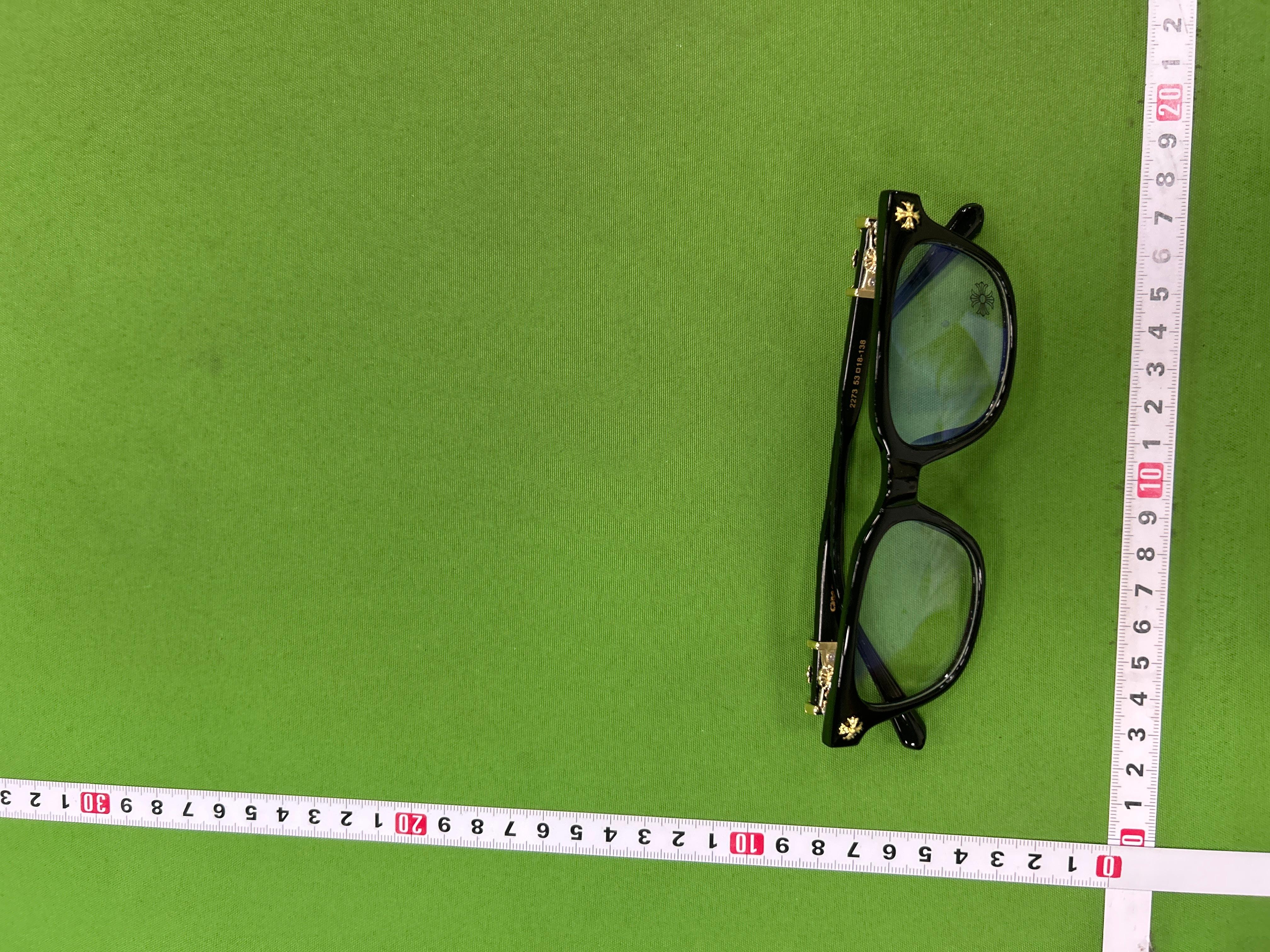 Foto QC 8 de Other Envelope PU Leather Sunglasses Case Beige Black